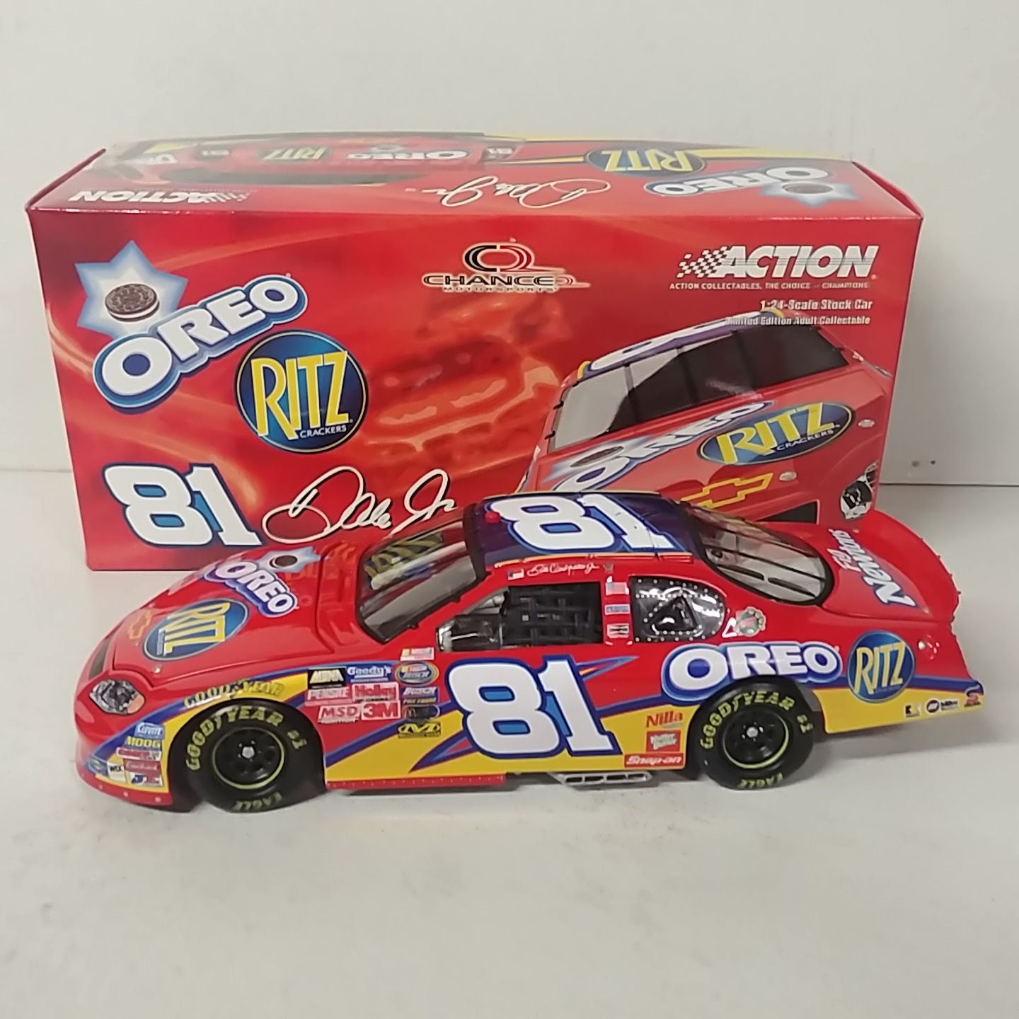 2005 Dale Earnhardt Jr 1/24th OREO Ritz "Busch Series" c/w car