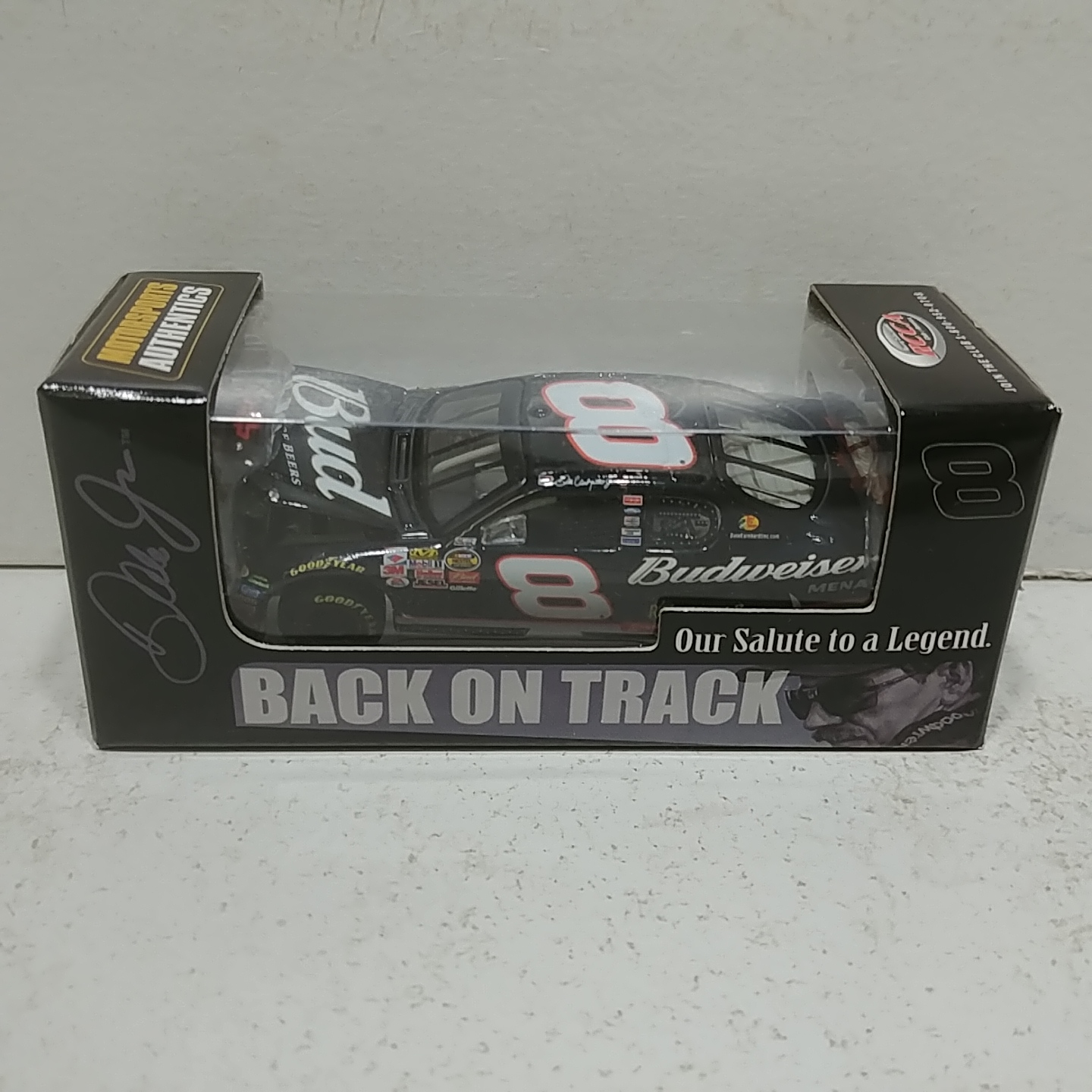 2006 Dale Earnhardt Jr 1/24th Budweiser "3 Days of Dale" RCCA hood open Monte Carlo SS