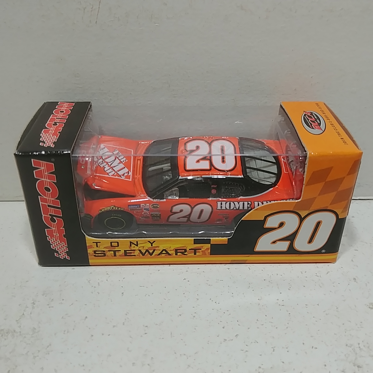 2006 Tony Stewart 1/64th Home Depot RCCA Club Hood Open Monte Carlo