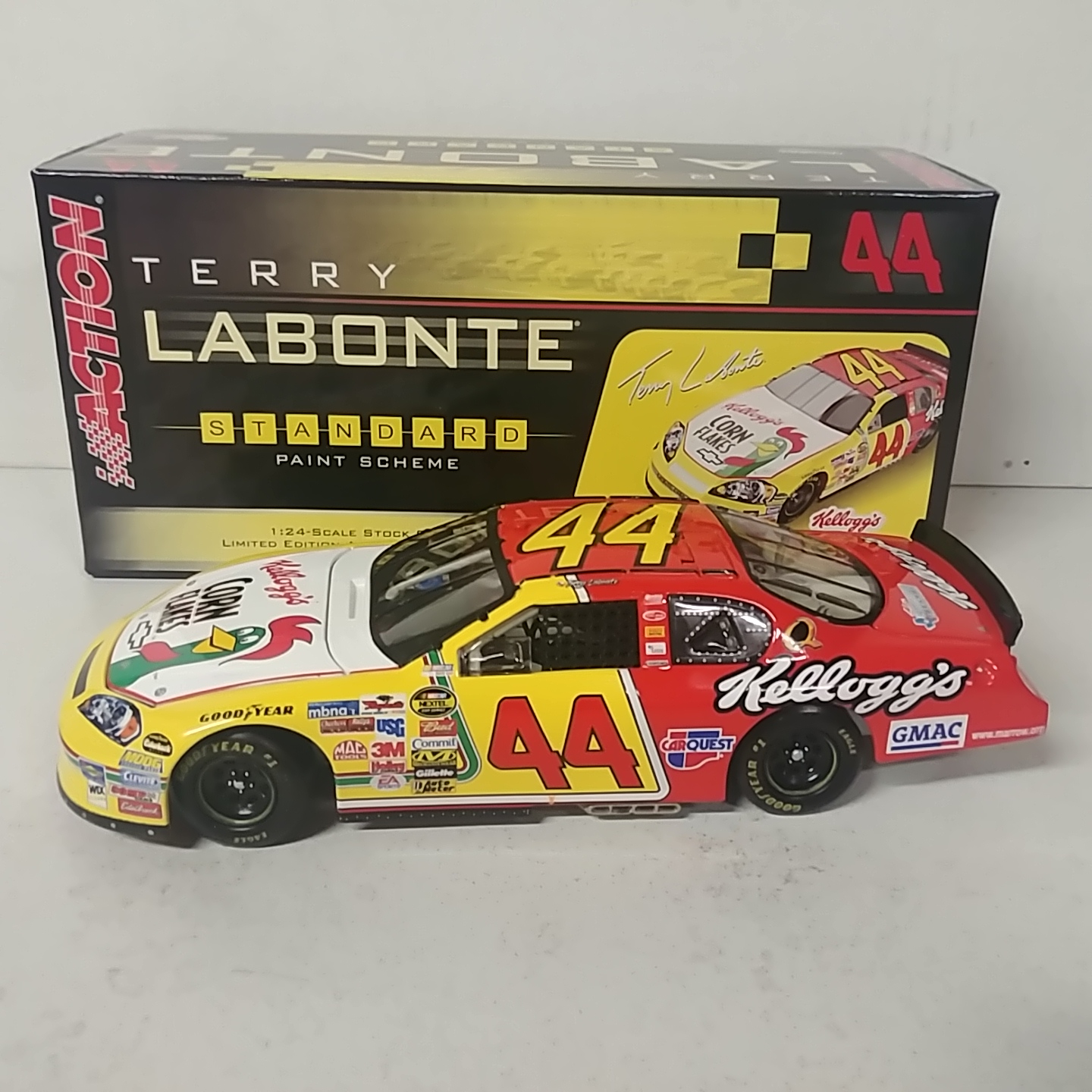 2006 Terry Labonte 1/24th Kelloggs Monte Carlo