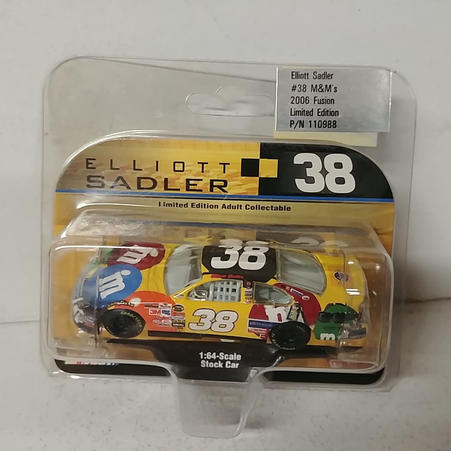 2006 Elliott Sadler 1/64th M&M's AP Fusion