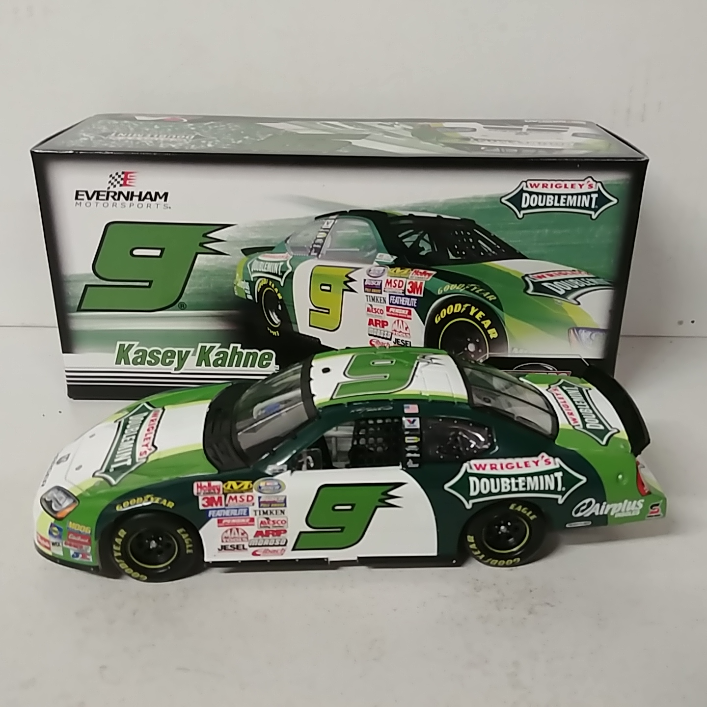 2007 Kasey Kahne 1/24th Wrigley's DoubleMint "Busch Series" Dodge Charger