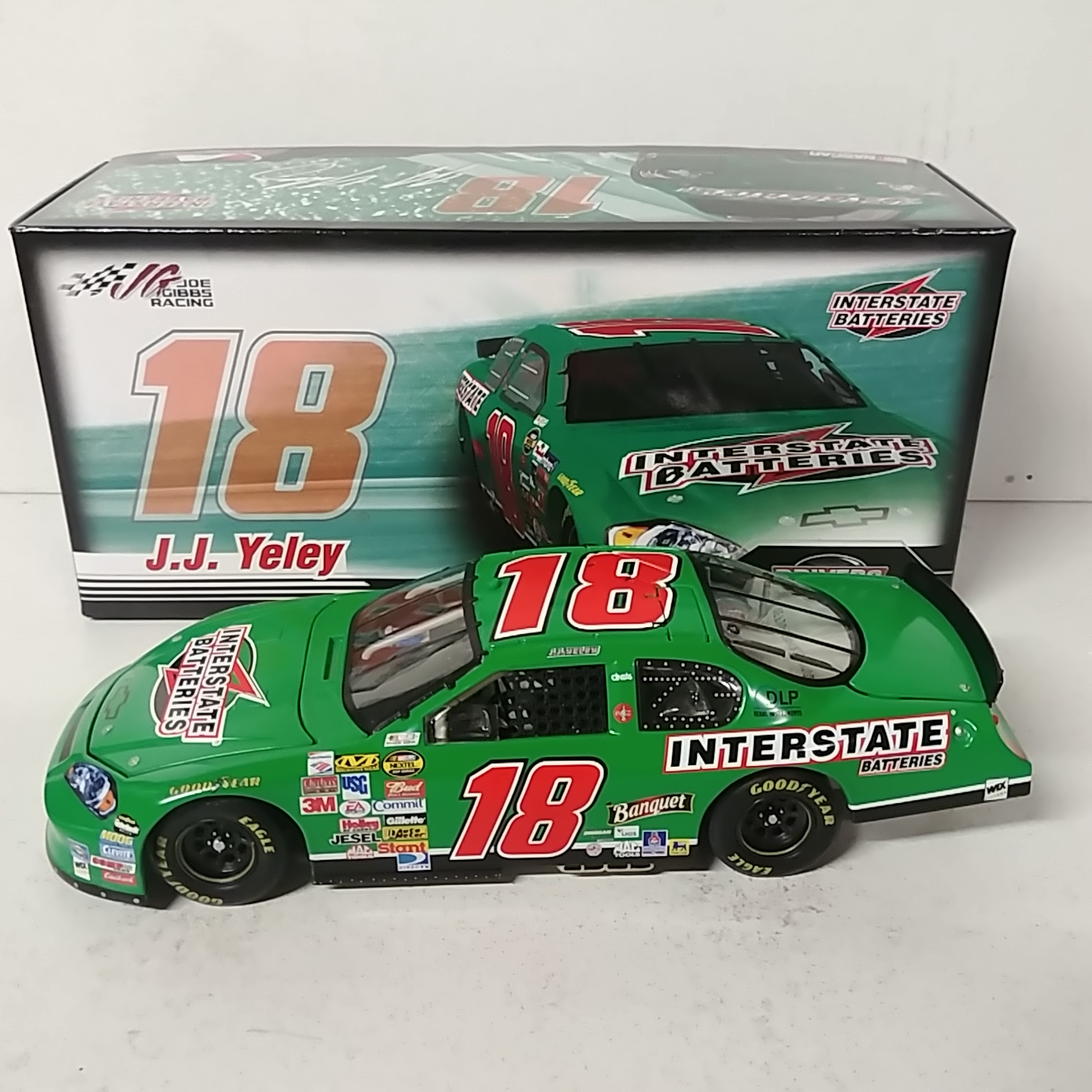 2007 JJ Yeley 1/24th Interstate Batteries Monte Carlo SS