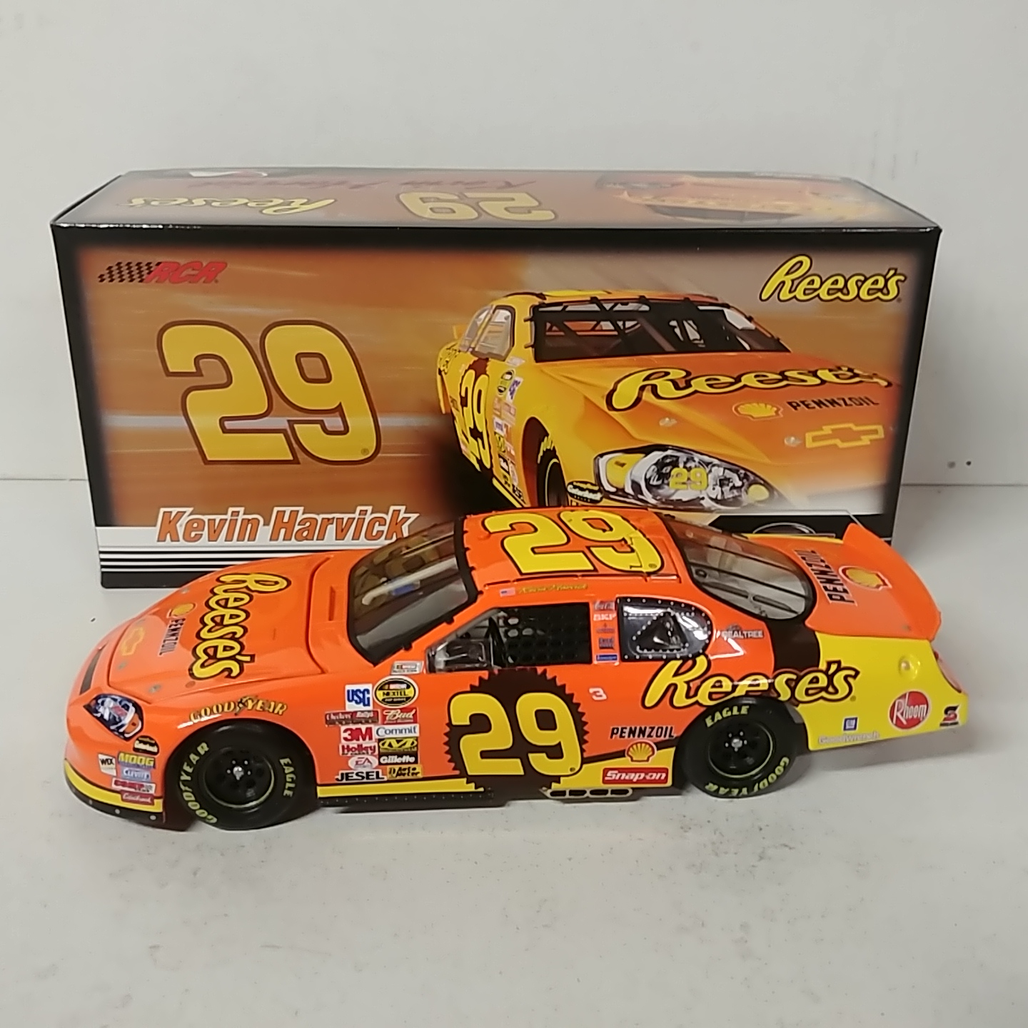 2007 Kevin Harvick 1/24th Reese's Monte Carlo SS