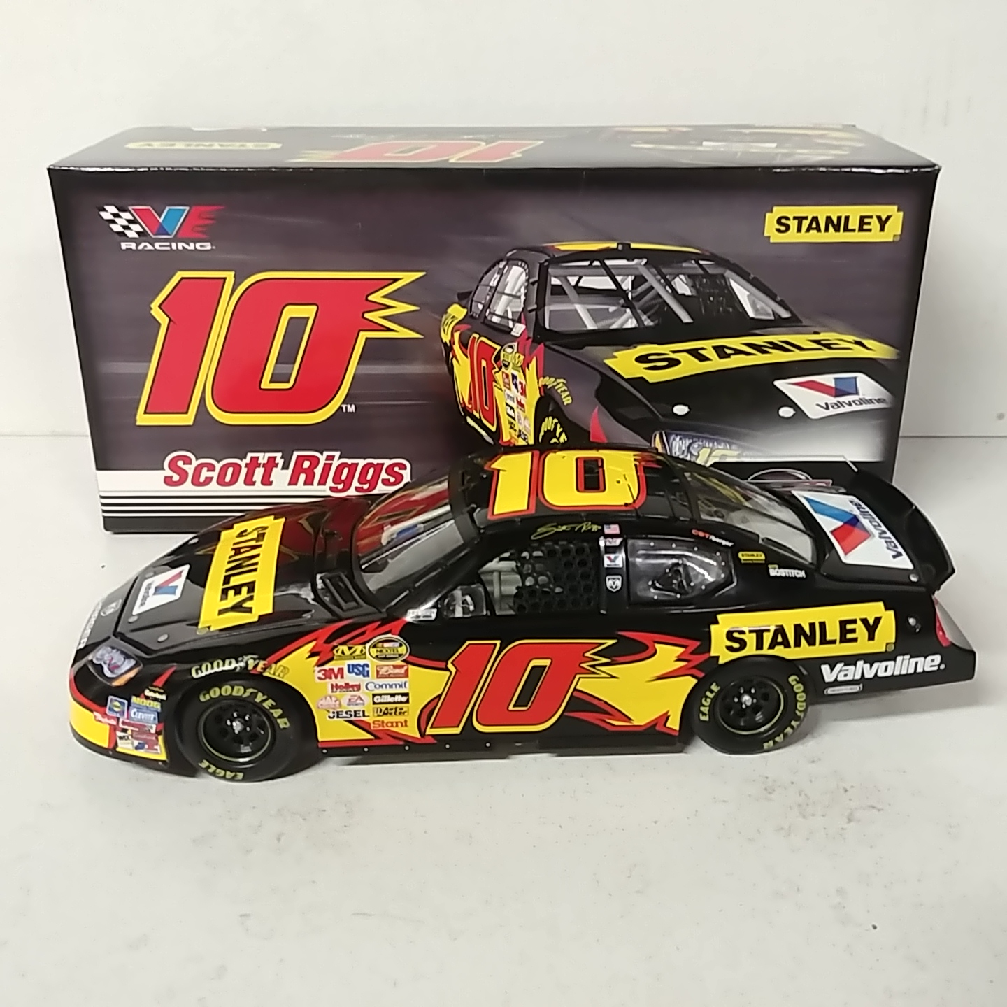 2007 Scott Riggs 1/24th Stanley Tools Dodge Charger