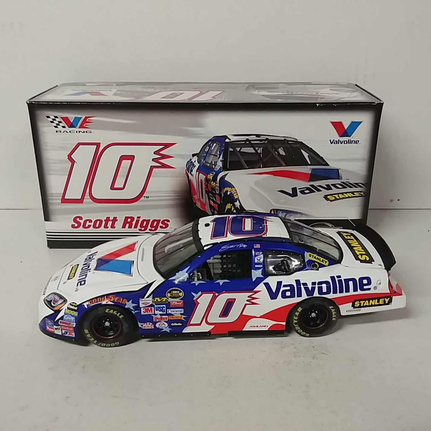 2007 Scott Riggs 1/24th Valvoline Dodge Charger