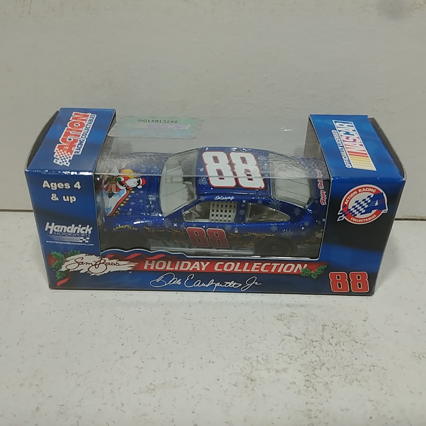 2008 Dale Earnhardt Jr 1/64th "Sam Bass Holiday" Pitstop Series car
