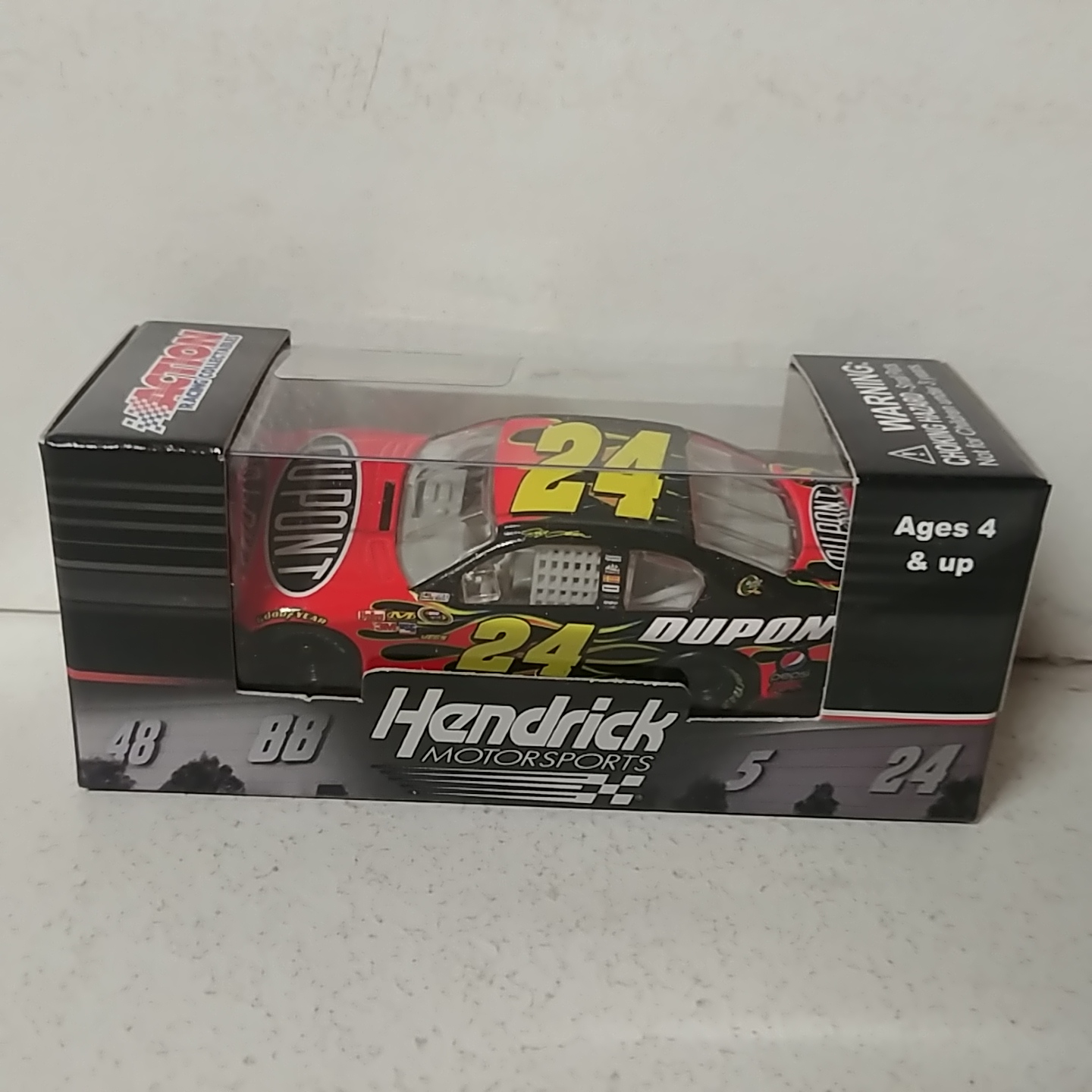 2011 Jeff Gordon 1/64th Dupont Pitstop Series Impala