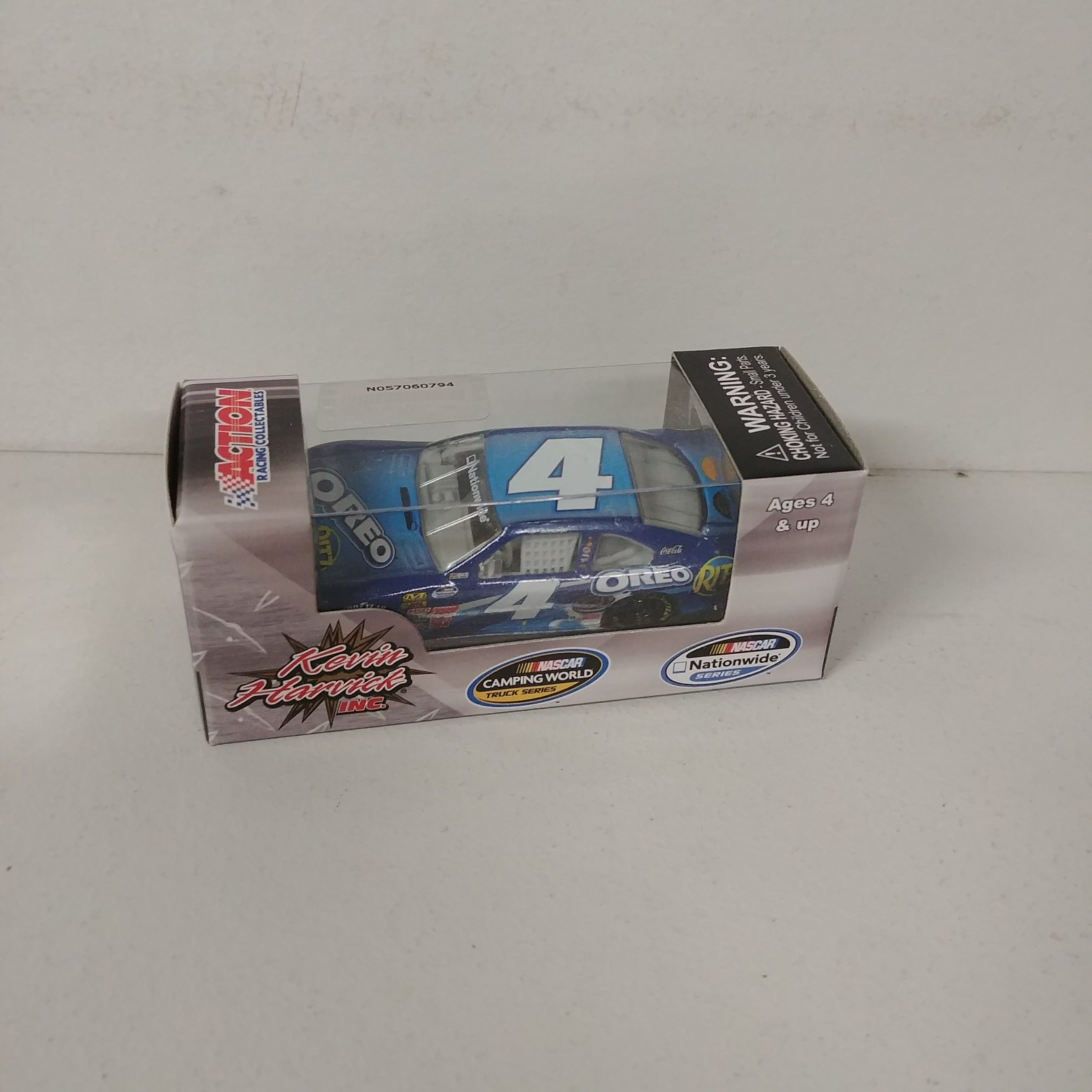 2011 Tony Stewart 1/64th Oreo/Ritz "Nationwide Series" Pitstop Series car