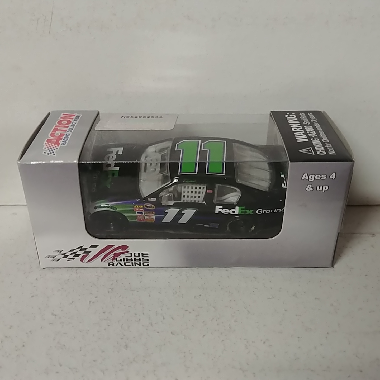 2012 Denny Hamlin 1/64th Fed Ex Ground Pitstop Series Camry