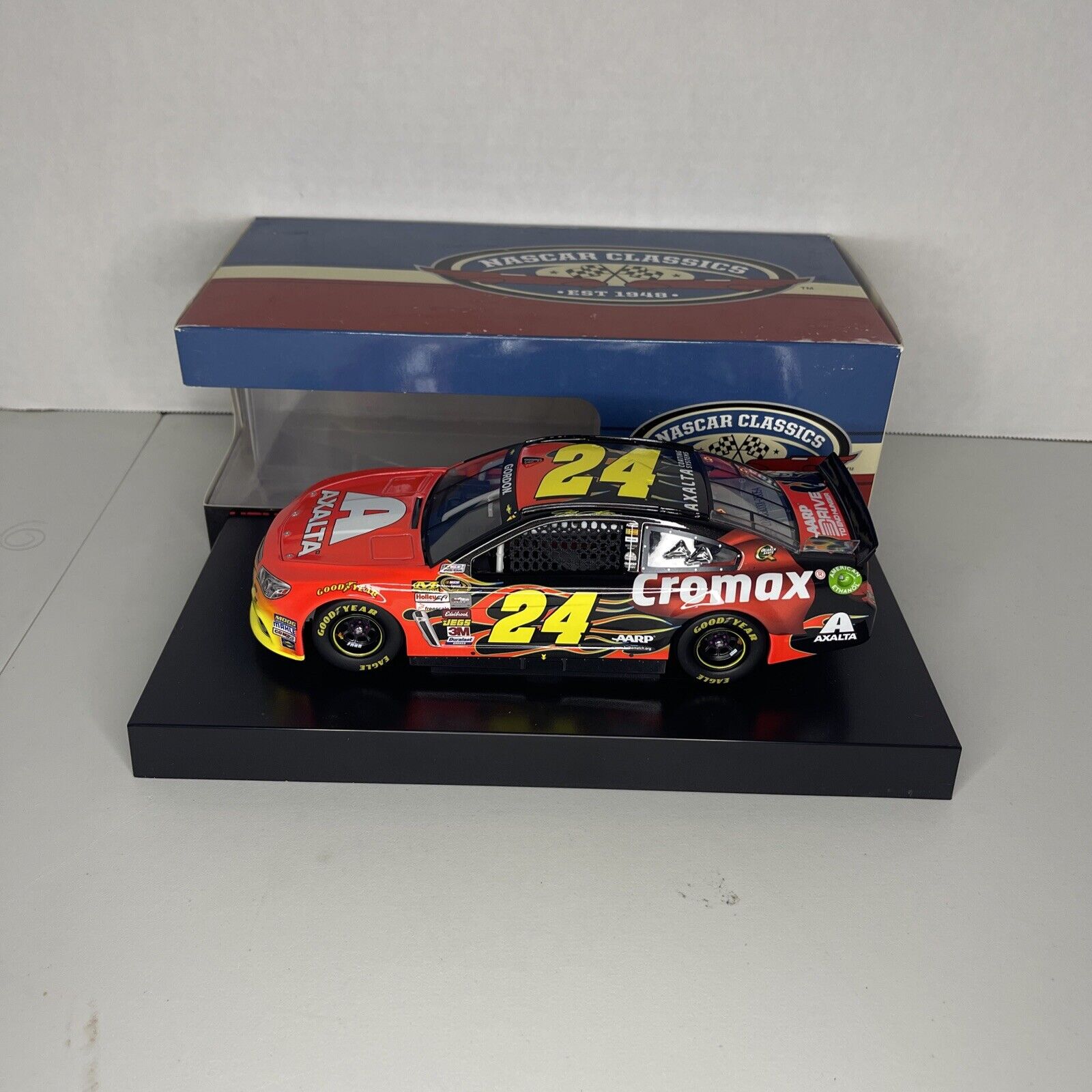 2013 Jeff Gordon 1/24th Axalta "Cromax Cape" Chevrolet SS