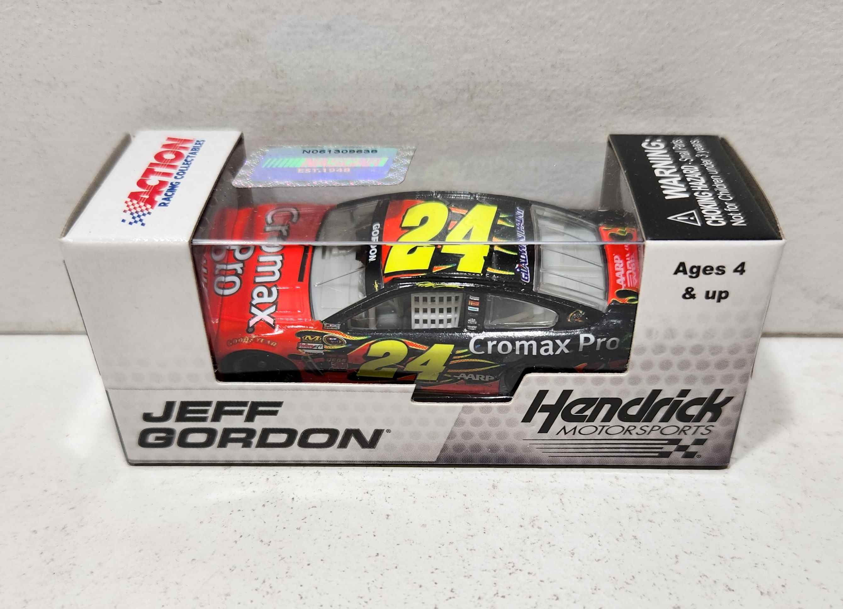 2013 Jeff Gordon 1/64th Cromax Pro Pitstop Series Chevrolet SS