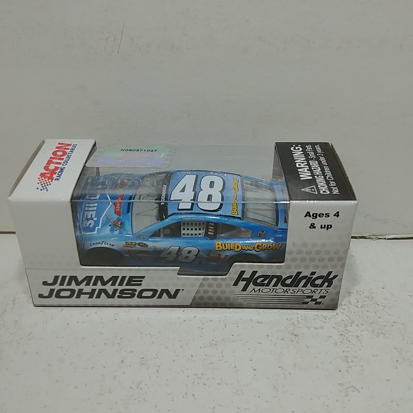 2013 Jimmie Johnson 1/64th Lowe's "Disney Planes" Pitstop Series Chevrolet SS