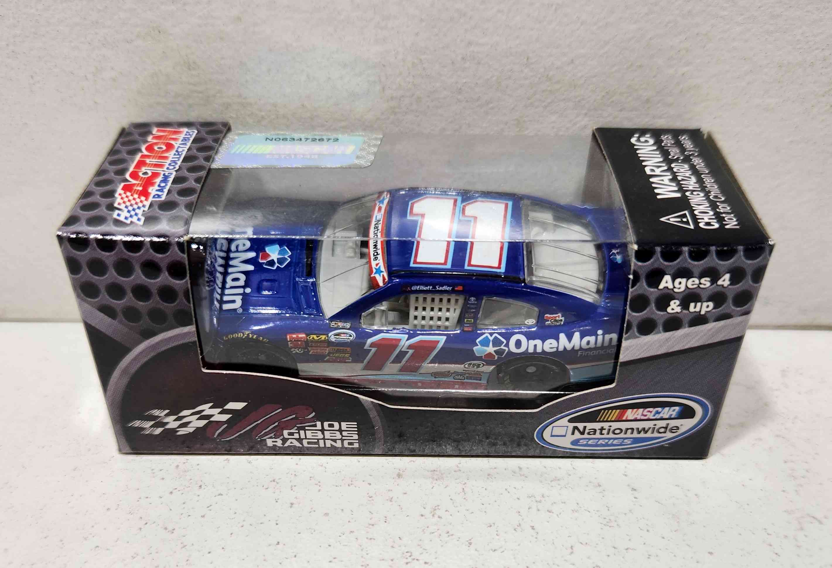 2013 Elliott Sadler 1/64th One Main Financial "American Salute" Pitstop Series Camry