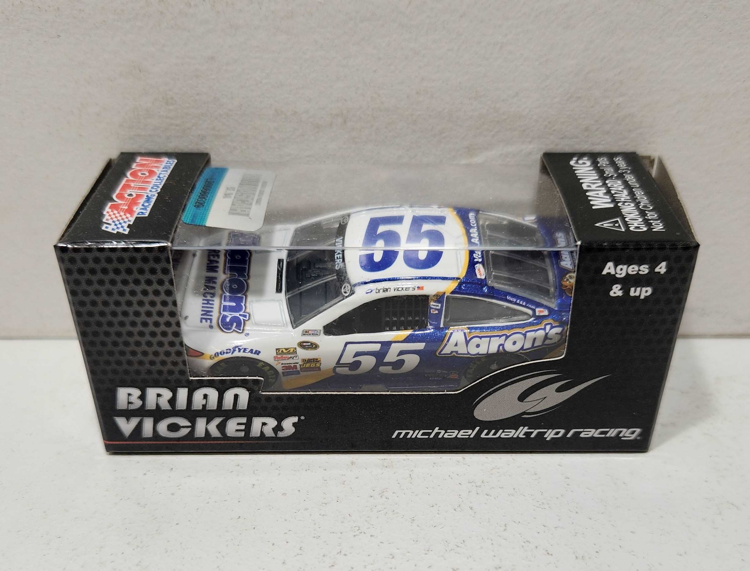 2014 Brian Vickers 1/64th Aaron's Pitstop Series Camry
