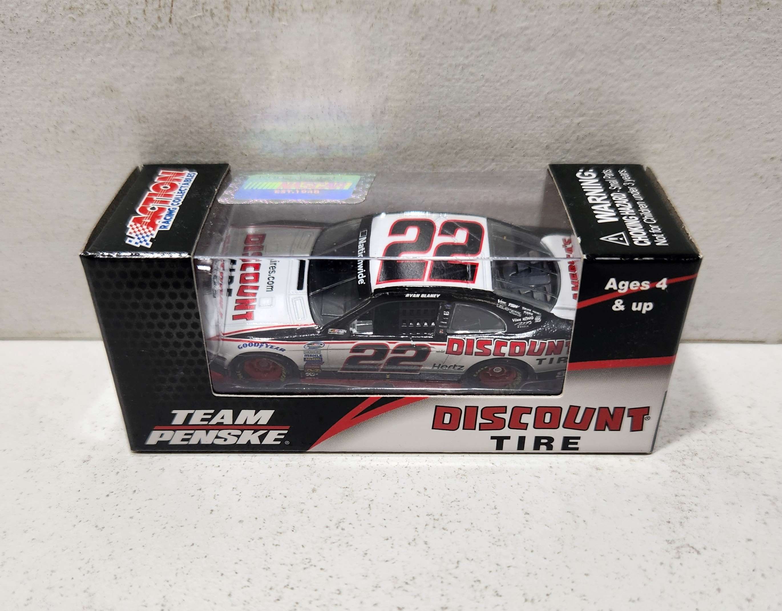 2014 Ryan Blaney 1/64th Discount Tire "Nationwide Series" Pitstop Series Mustang