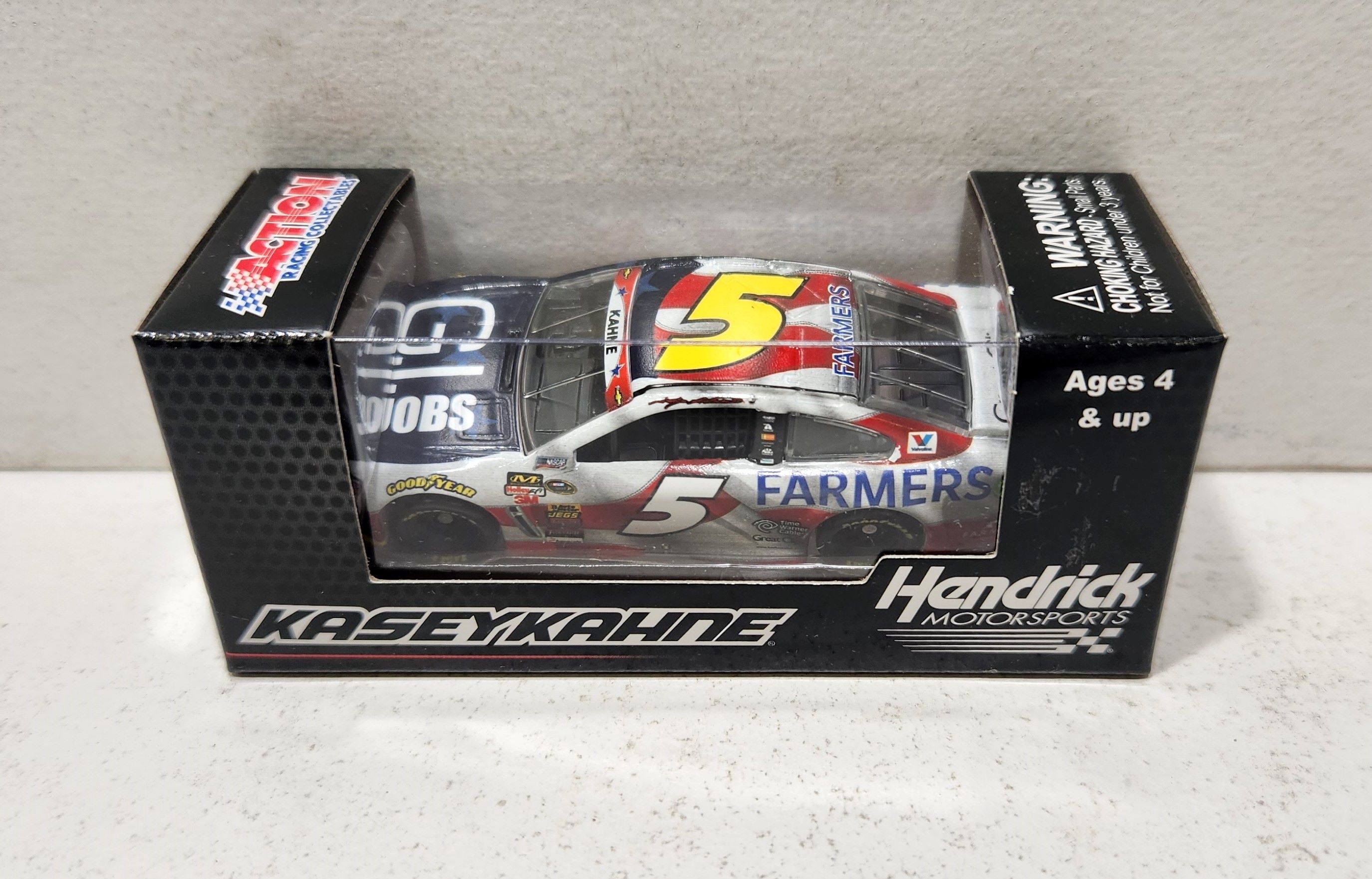 2014 Kasey Kahne 1/64th Farmers Insurance "G.I.Jobs" Pitstop Series Chevrolet SS