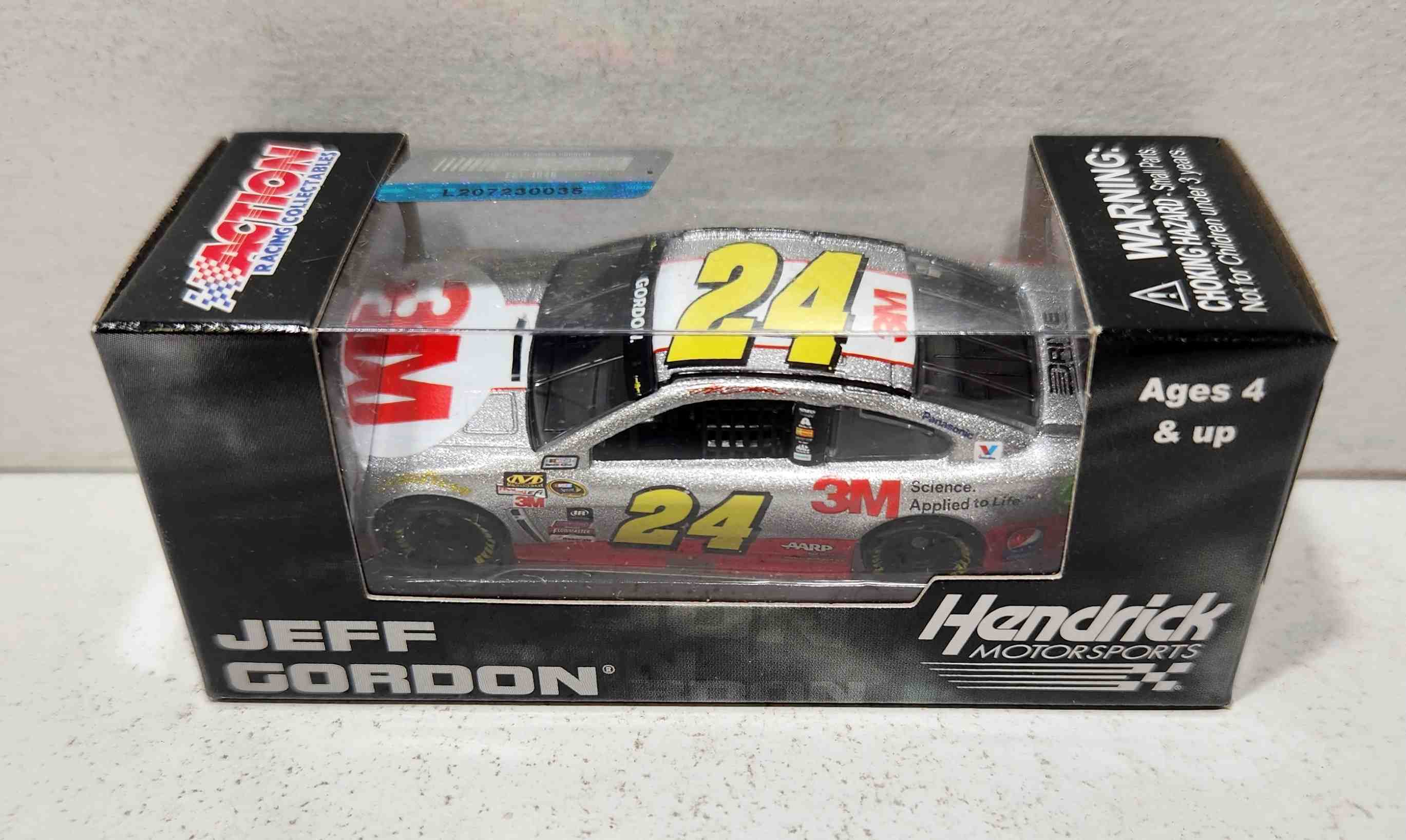 2015 Jeff Gordon 1/64th 3M "Science Applied To Life" "Race Day" Pitstop Series Chevrolet SS
