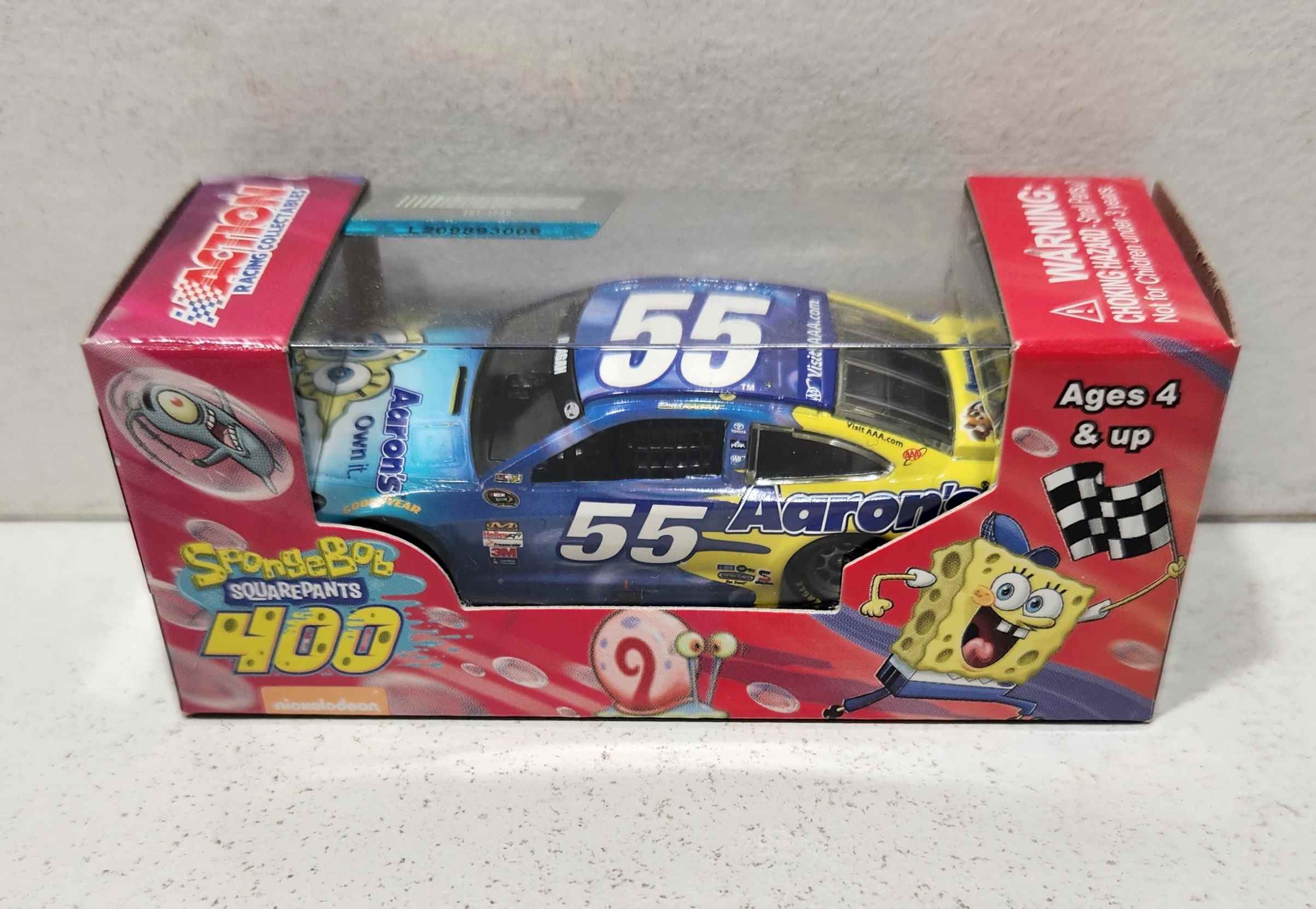 2015 David Ragan 1/64th Aaron's "Sponge Bob SquarePants" Pitstop Series Camry