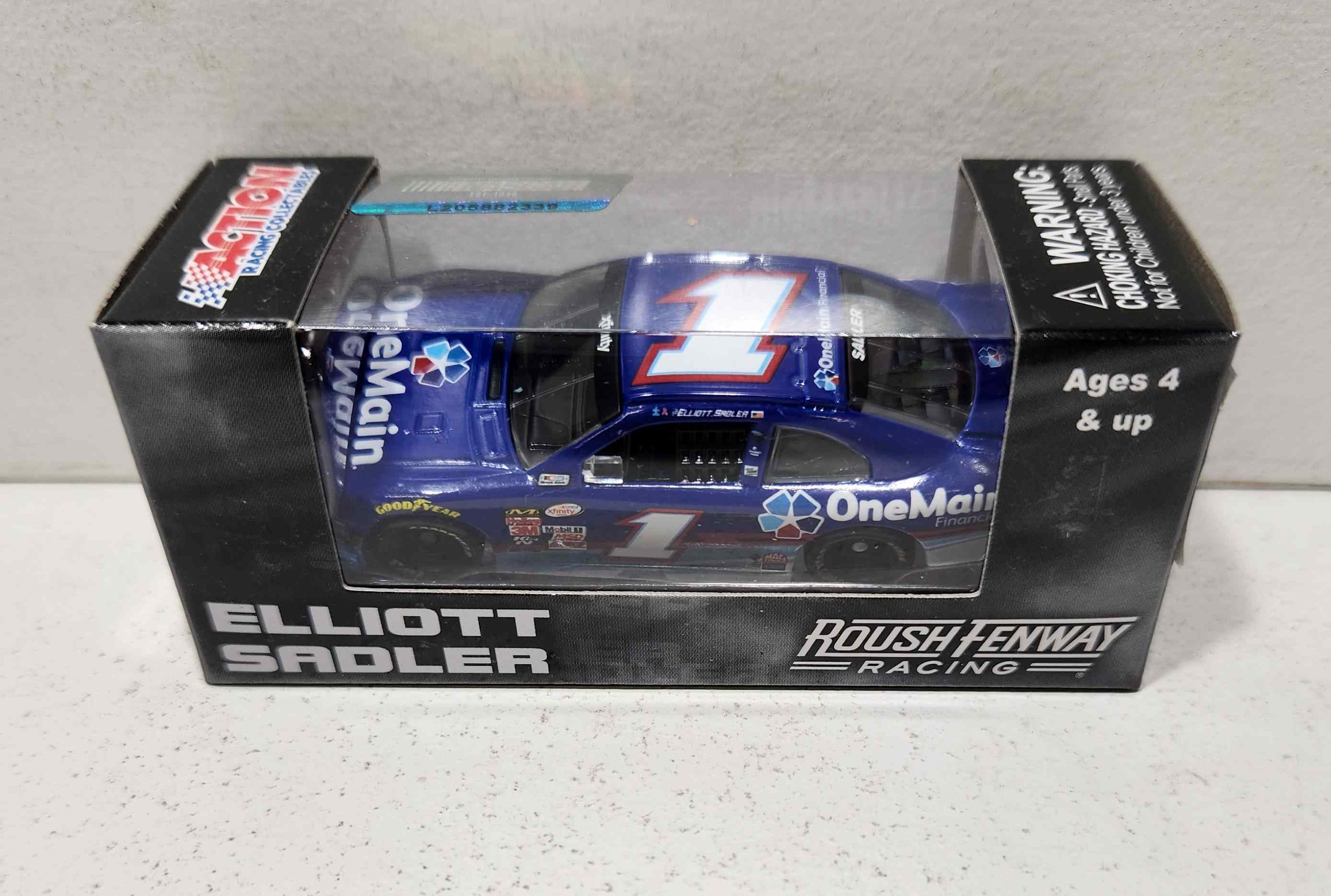 2015 Elliott Sadler 1/64th One Main Financial "Xfinity Series" Pitstop Series Mustang