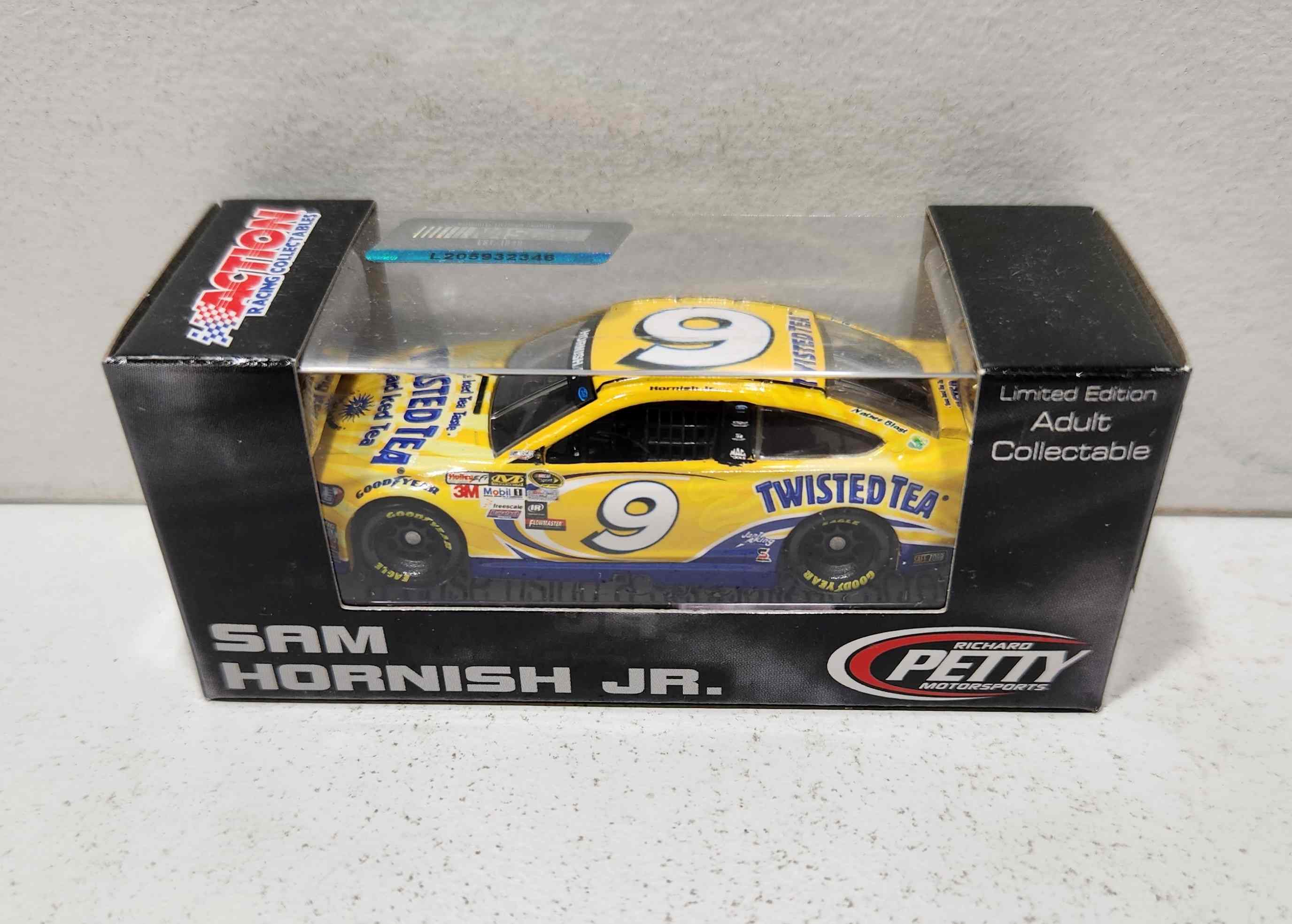2015 Sam Hornish Jr 1/64th Twisted Tea Pitstop Series Fusion