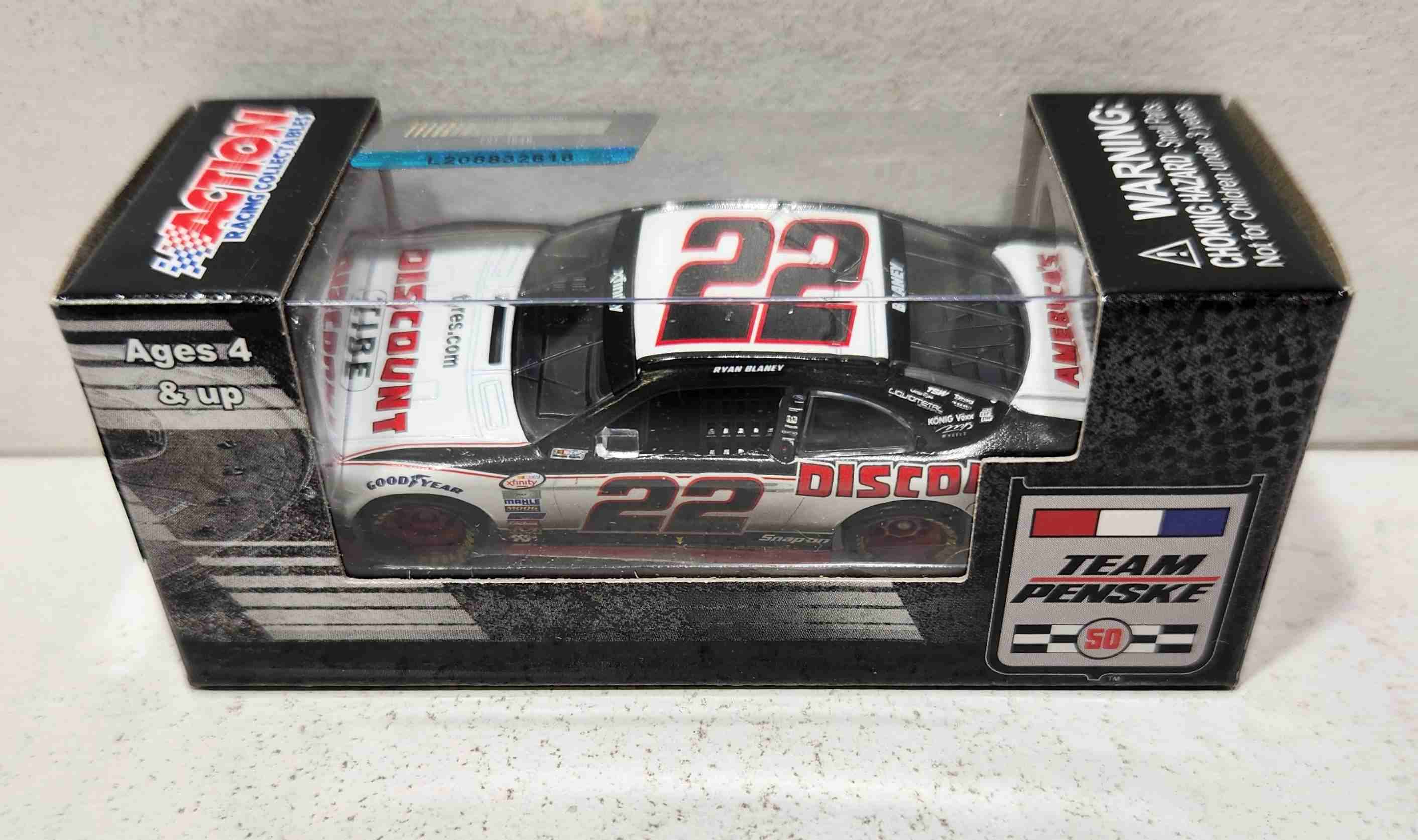 2016 Ryan Blaney 1/64th Discount Tire "Xfinity Series" Pitstop Series Mustang