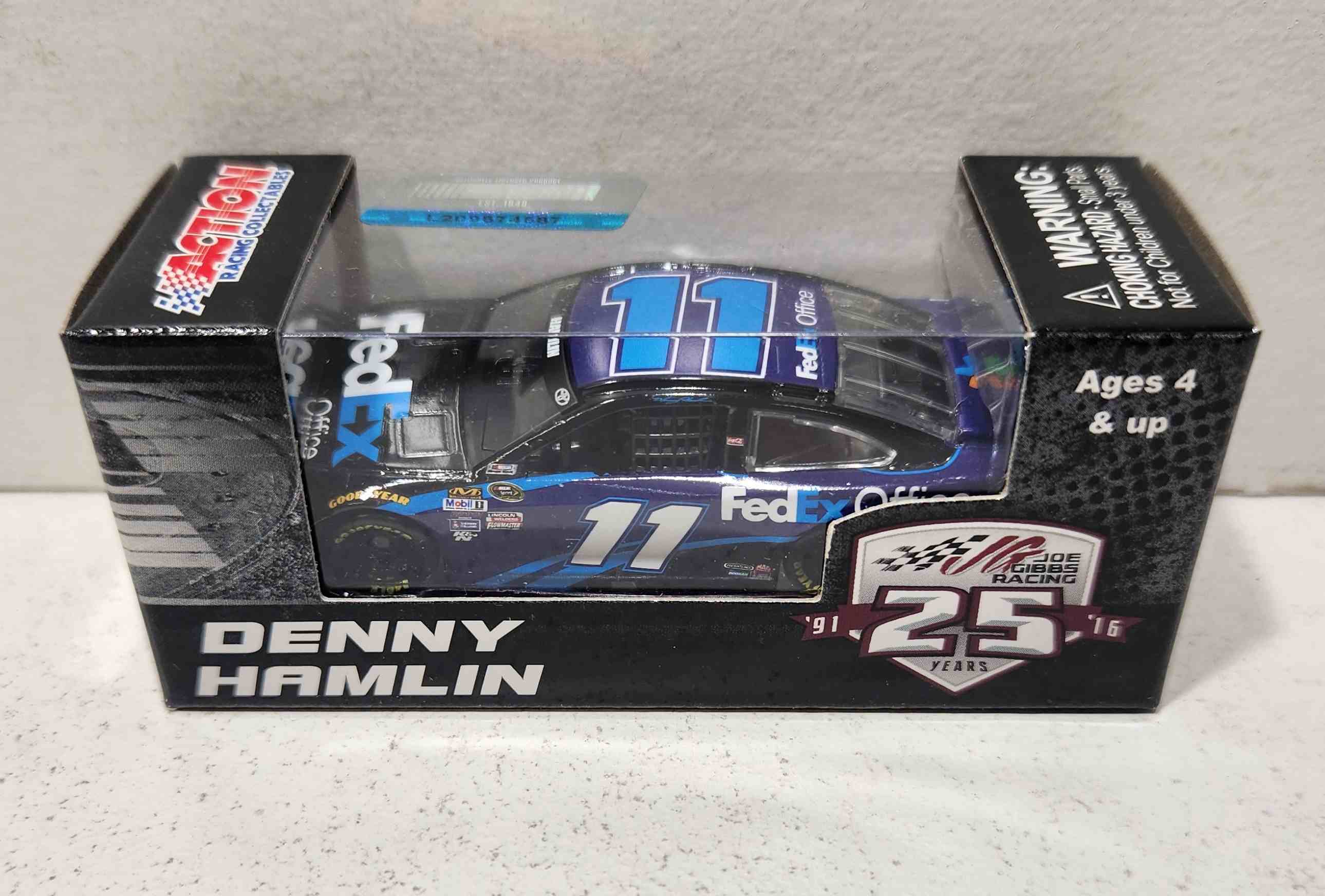 2016 Denny Hamlin 1/64th Fed Ex Office Pitstop Series Camry