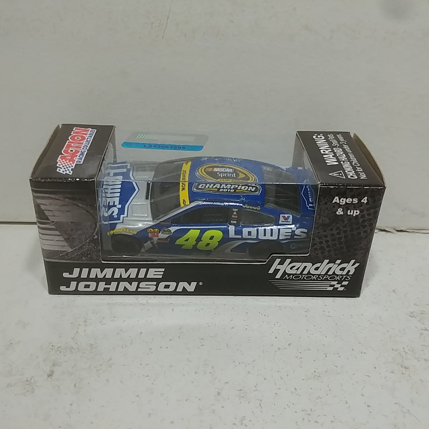 2016 Jimmie Johnson 1/64th Lowe's "7-Time Champion" Pitstop Series Chevrolet SS