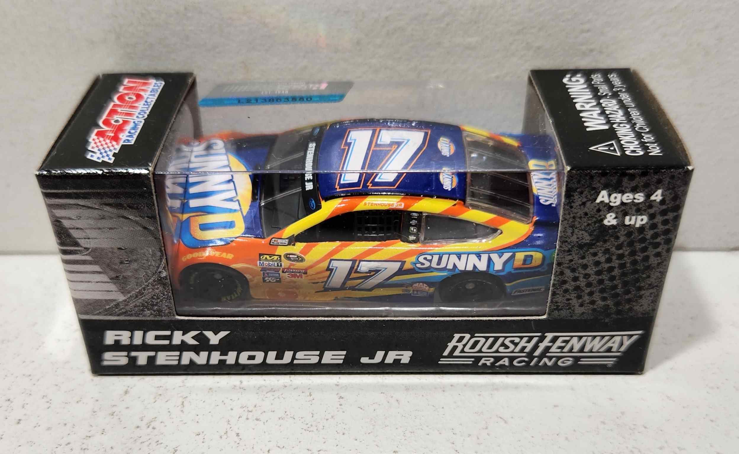 2016 Ricky Stenhouse Jr 1/64th SunnyD Pitstop Series Fusion