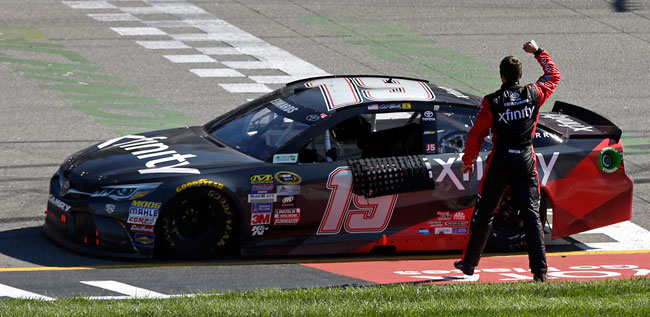 2016 Carl Edwards 1/24th Xfinity "Richmond Win" car