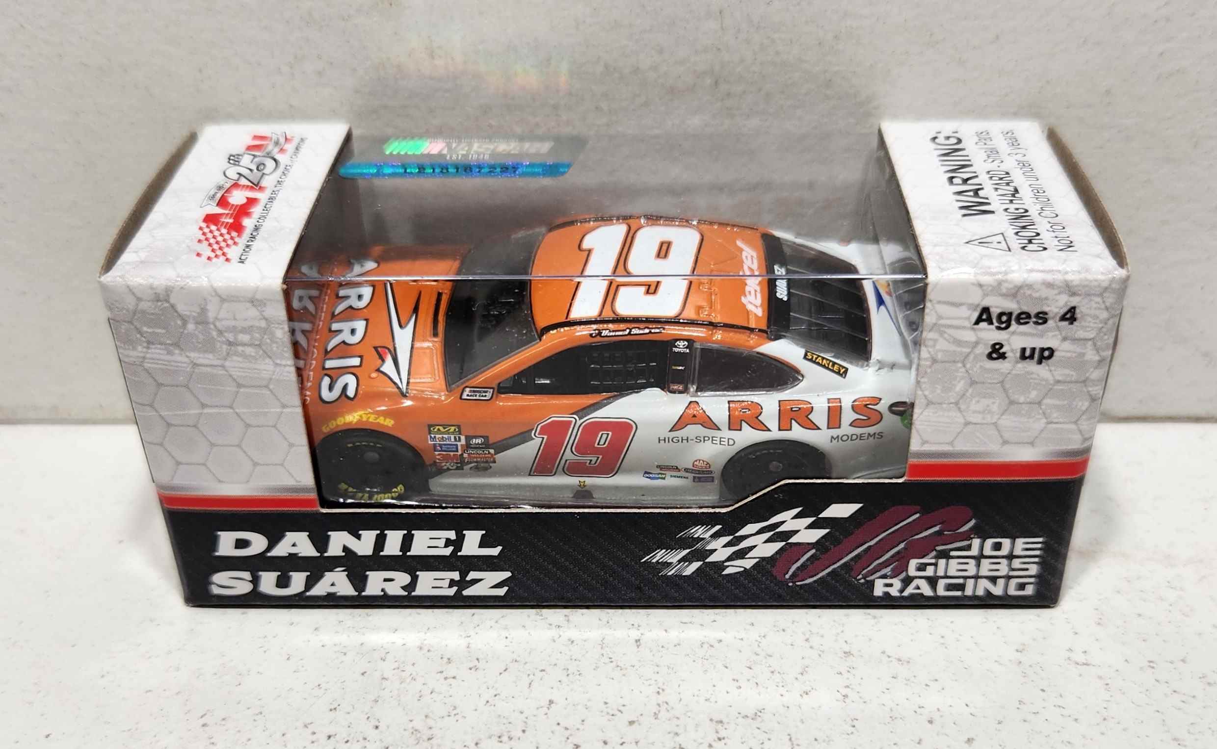 2017  Daniel Suárez 1/64th ARRIS Pitstop Series Camry