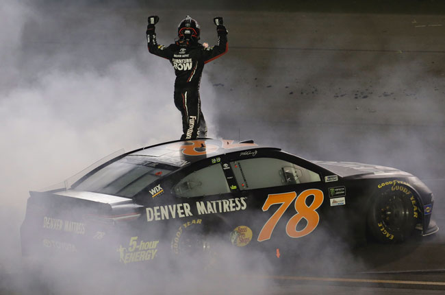 2017 Martin Truex Jr 1/24th Furniture Row "Kentucky Win" car