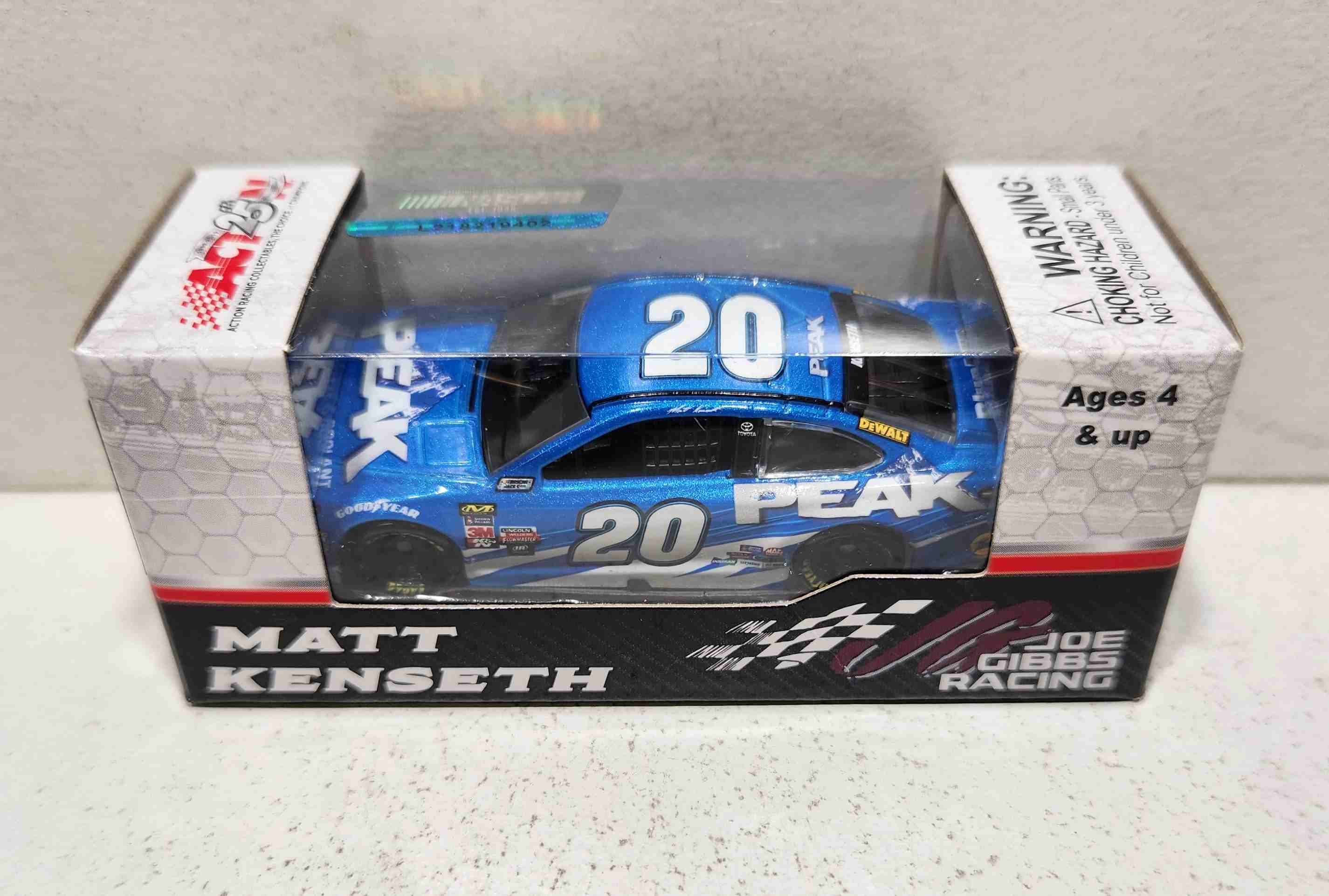 2017 Matt Kenseth 1/64th Peak Pitstop Series Camry