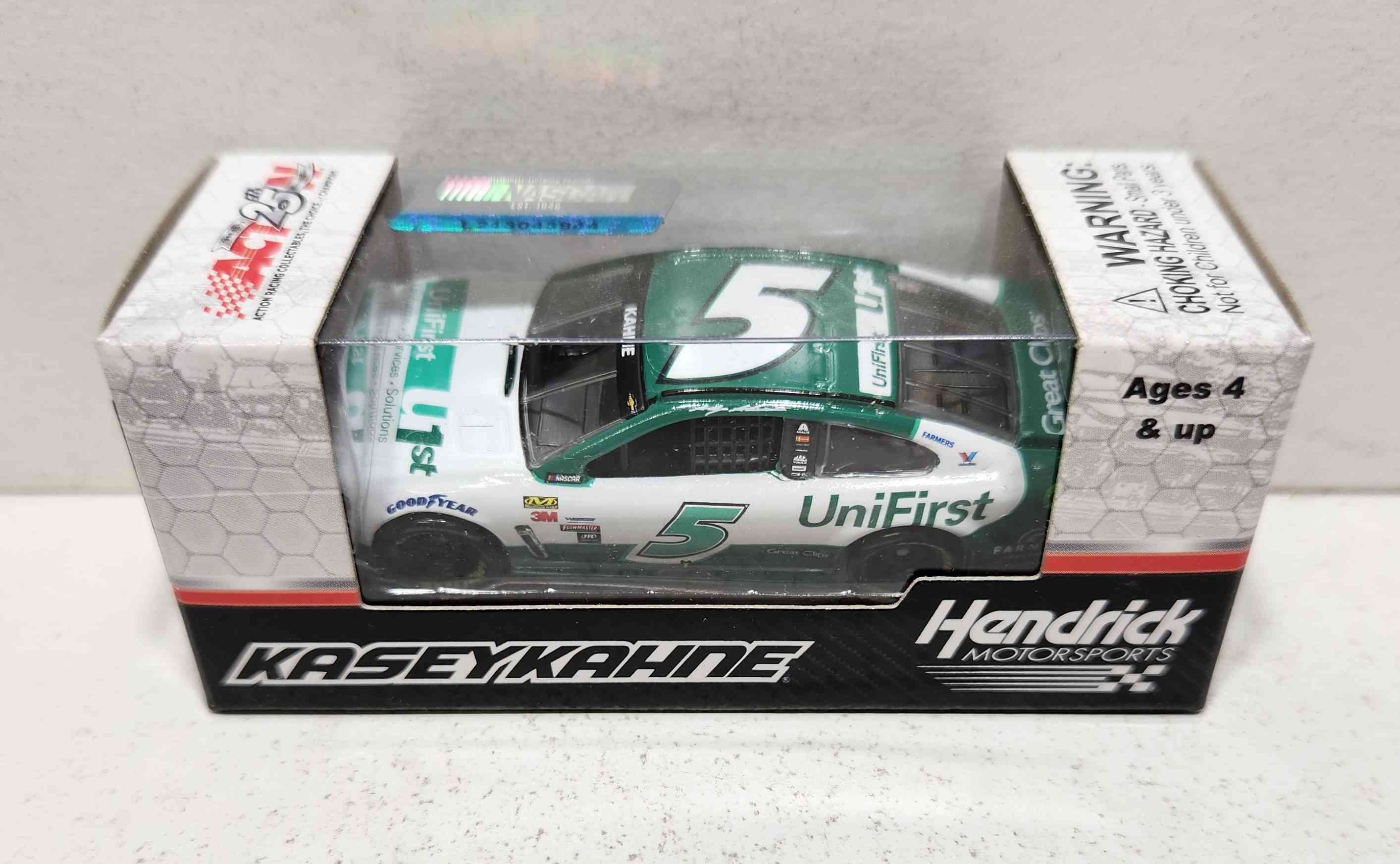 2017 Kasey Kahne 1/64th Unifirst Pitstop Series Chevrolet SS