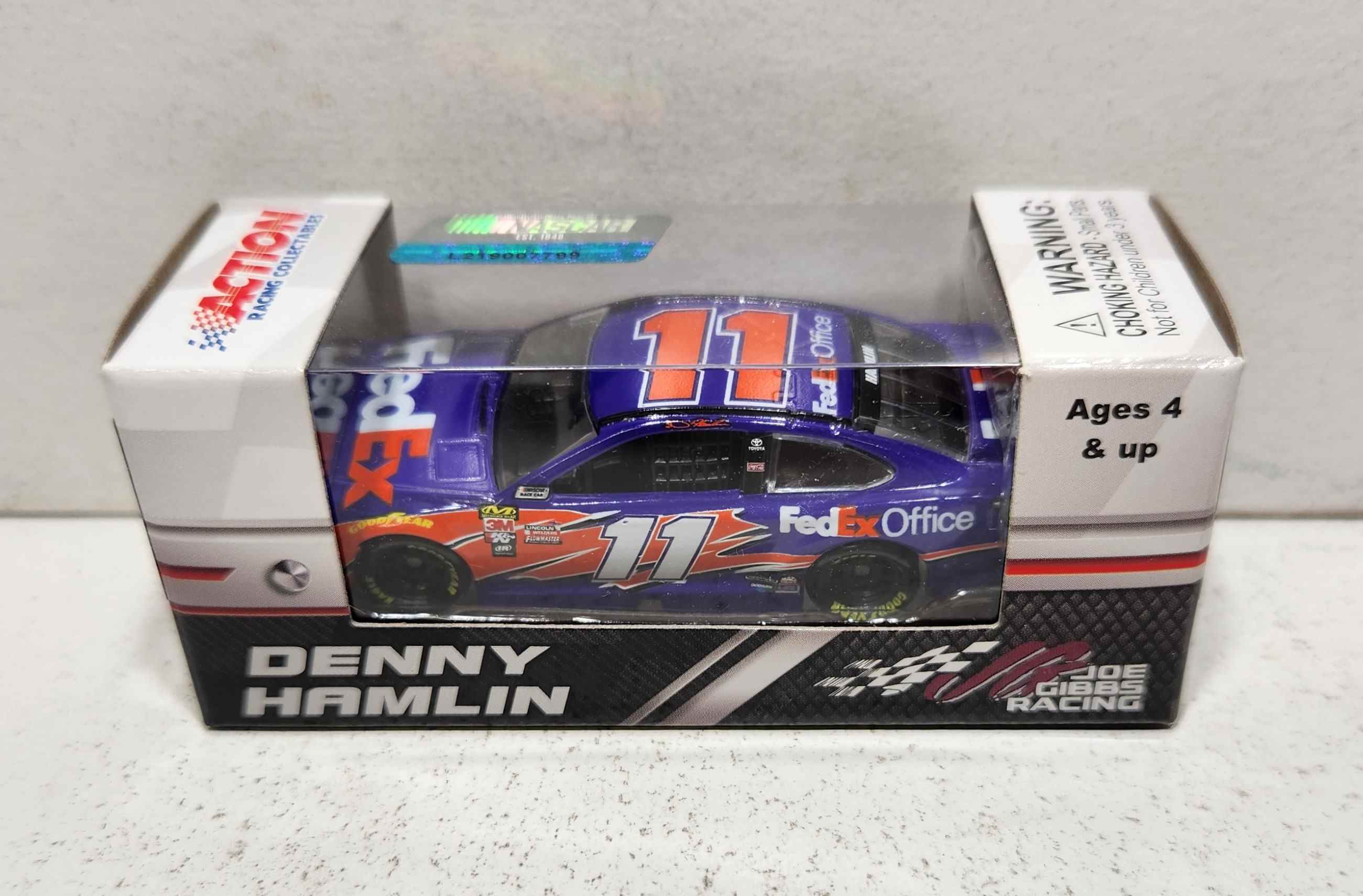 2018 Denny Hamlin 1/64th Fed Ex Office Camry