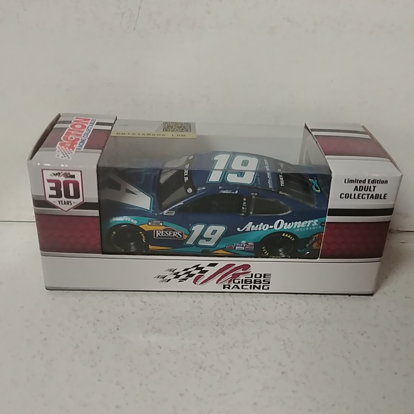 2021 Martin Truex Jr 1/64th Auto-Owners "MTJF" Camry