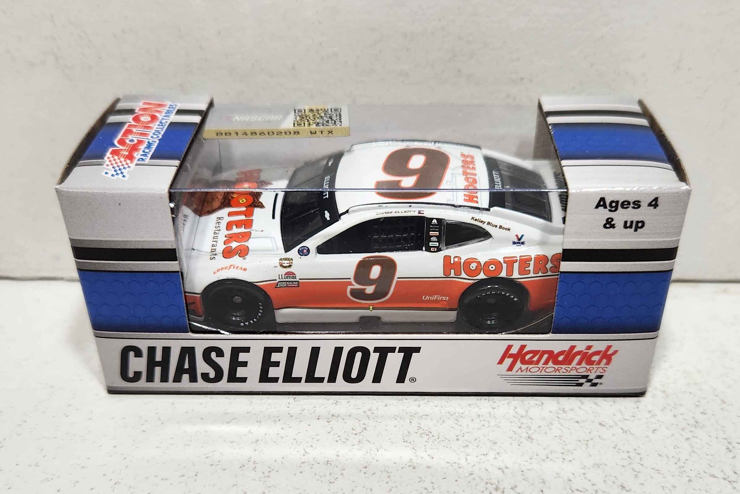 2021 Chase Elliott 1/64th Hooters "Darlington Throwback" Camaro