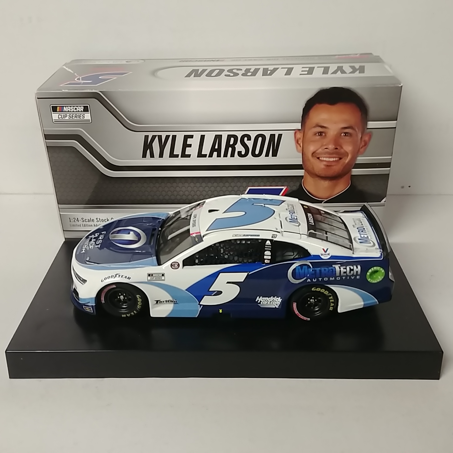 2021 Kyle Larson 1/24th MetroTech Automotive hood open Camaro