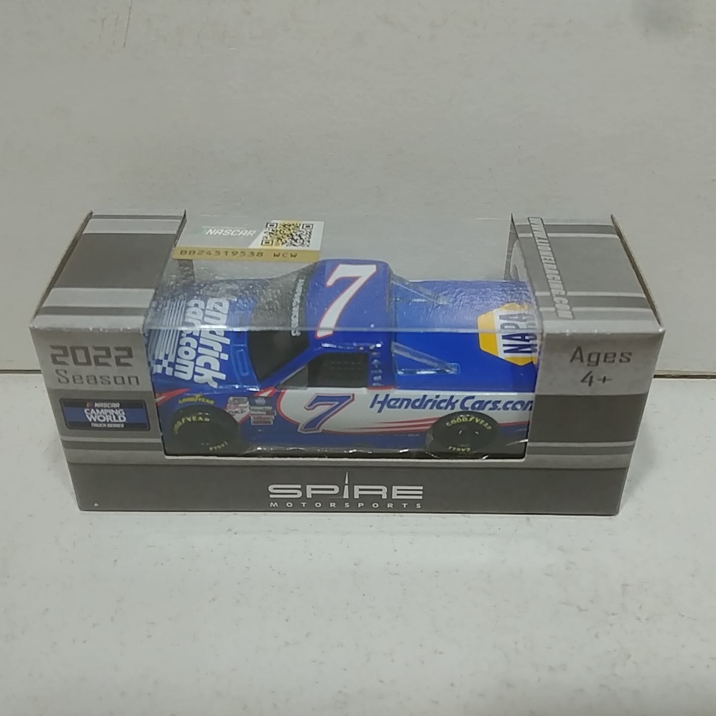 2022 Chase Elliott 1/64th HendrickCars.com Silverado