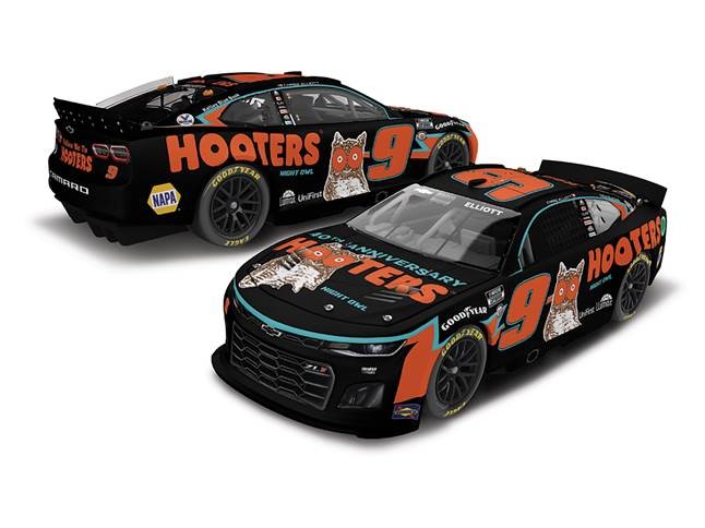 2023 Chase Elliott 1/24th Hooters hood open Camaro