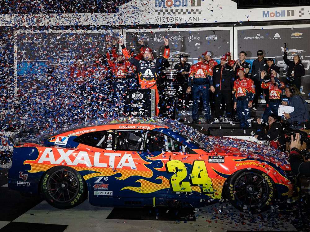 2025 William Byron 1/24th Axalta "Daytona 500 Win" hood open Chevrolet