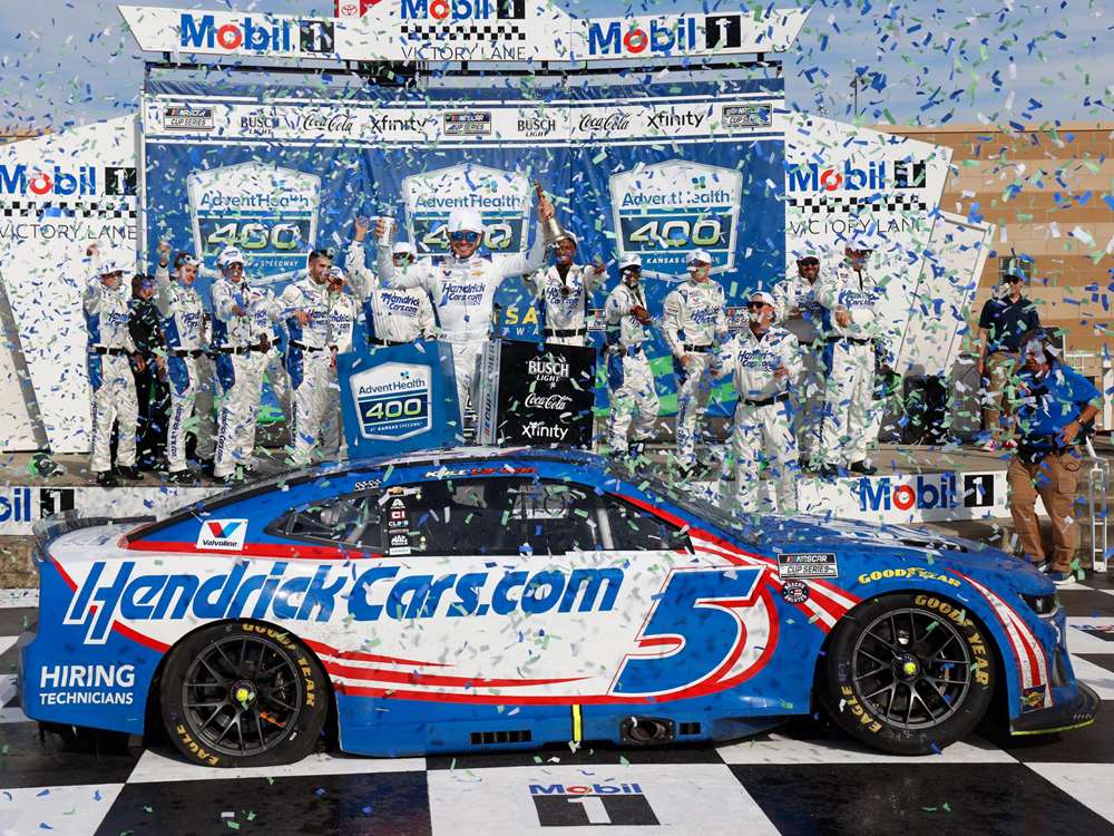 2025 Kyle Larson 1/64th HendrickCars.com "Kansas Win" Chevrolet
