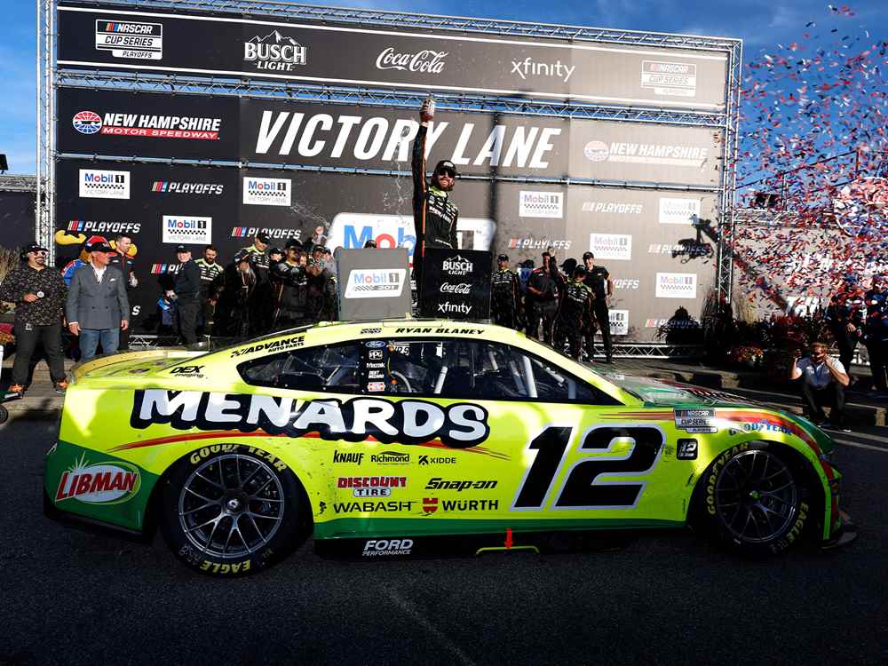 2025 Ryan Blaney 1/24th Menards "Libman""New Hampshire Win" hood open Mustang