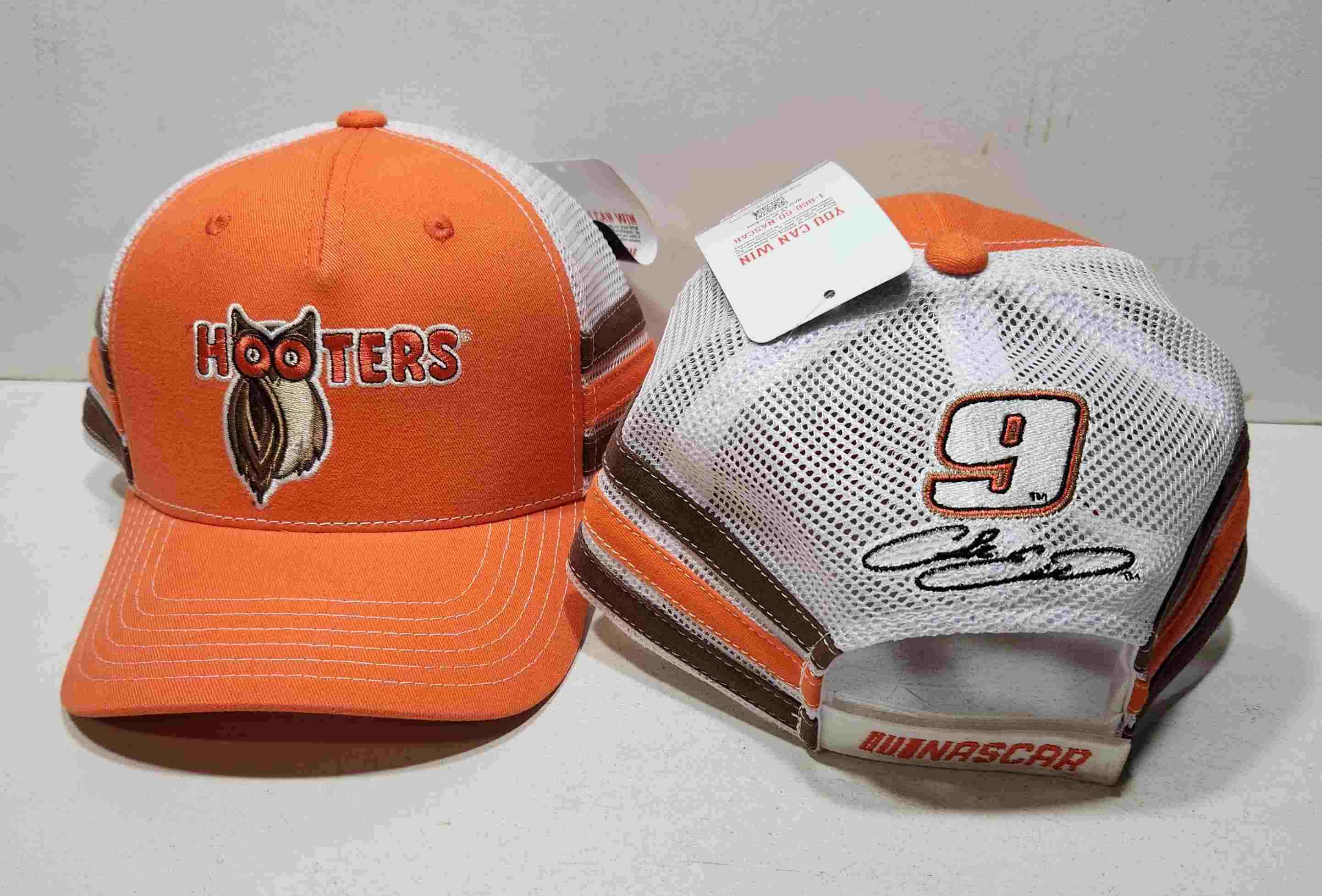 2018 Chase Elliott Hooters "Throwback" mesh hat