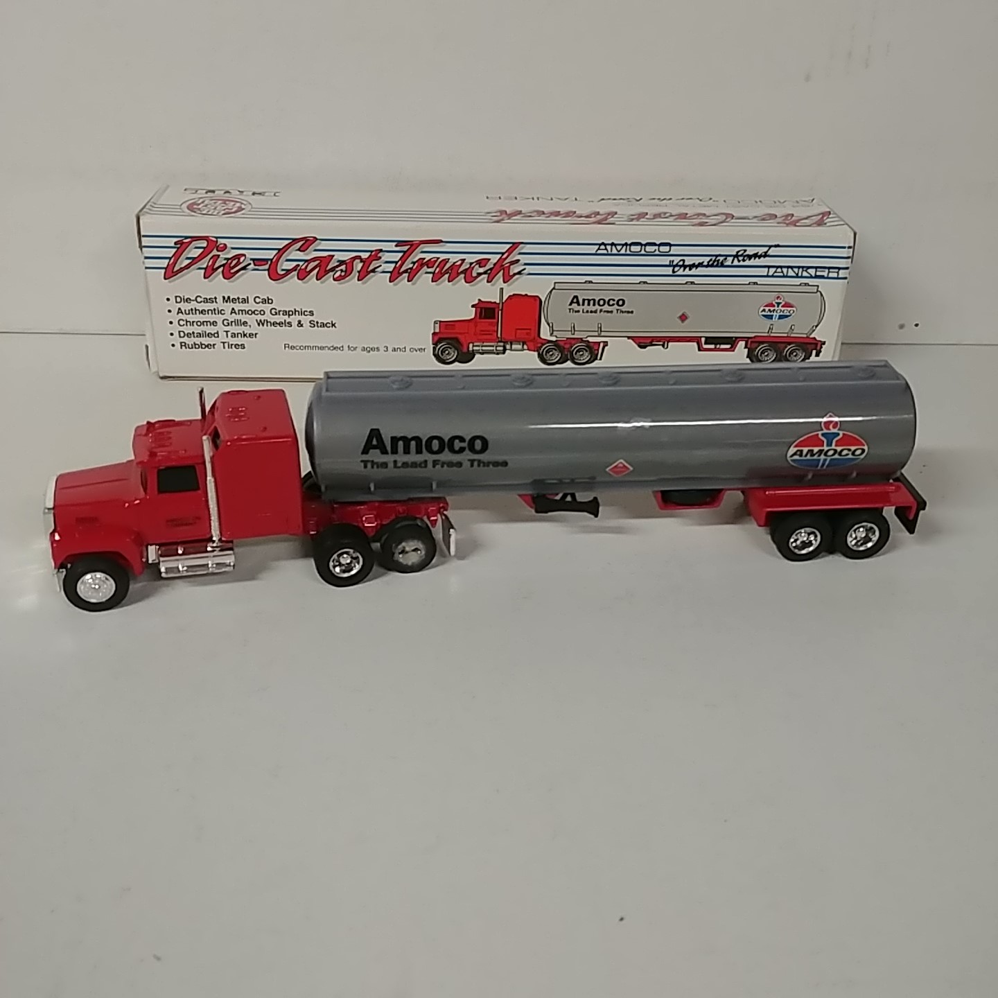 1988 AMOCO 1/64th Over the Road Tanker