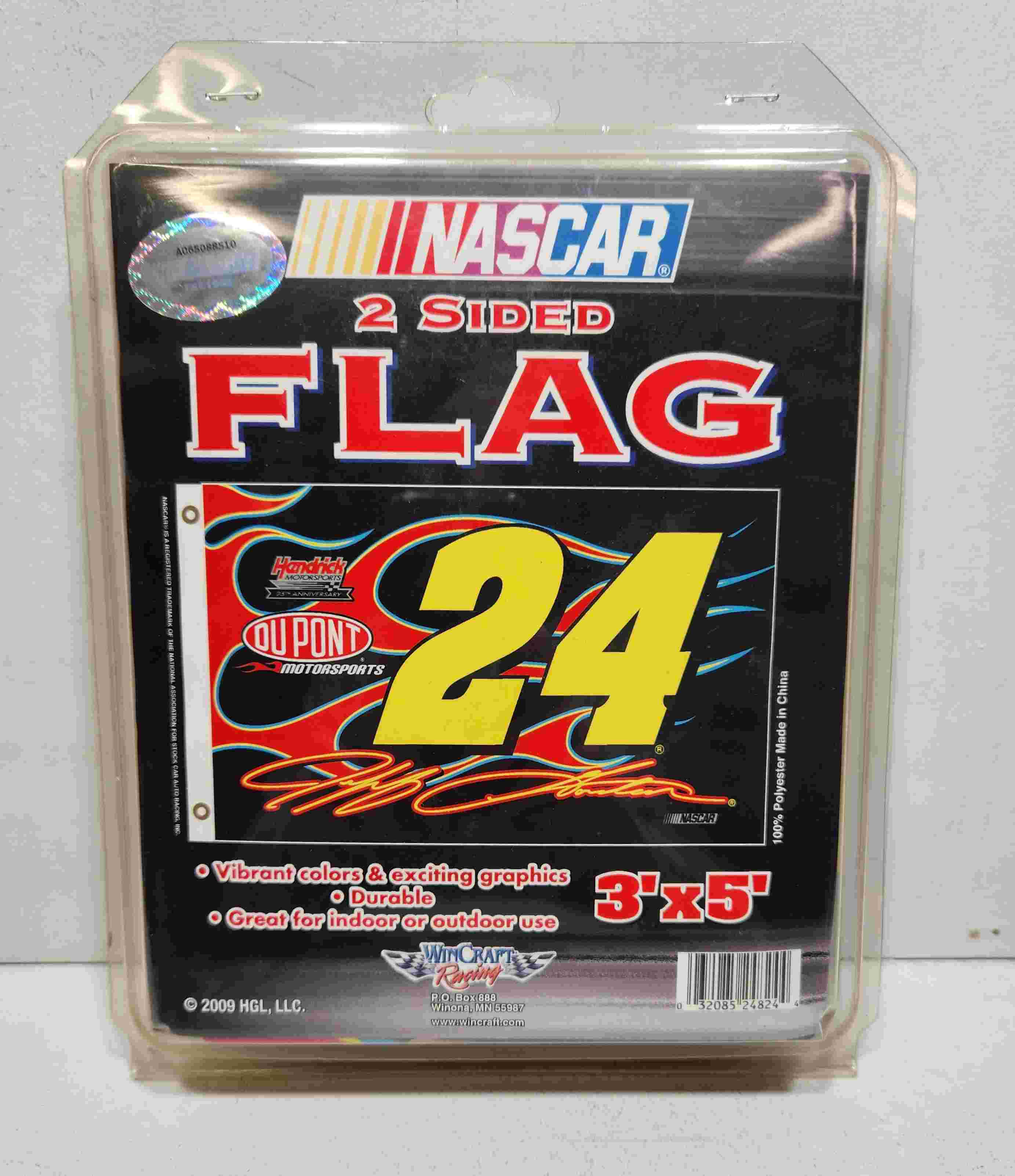 2009 Jeff Gordon Dupont 3X5 flag by Wincraft