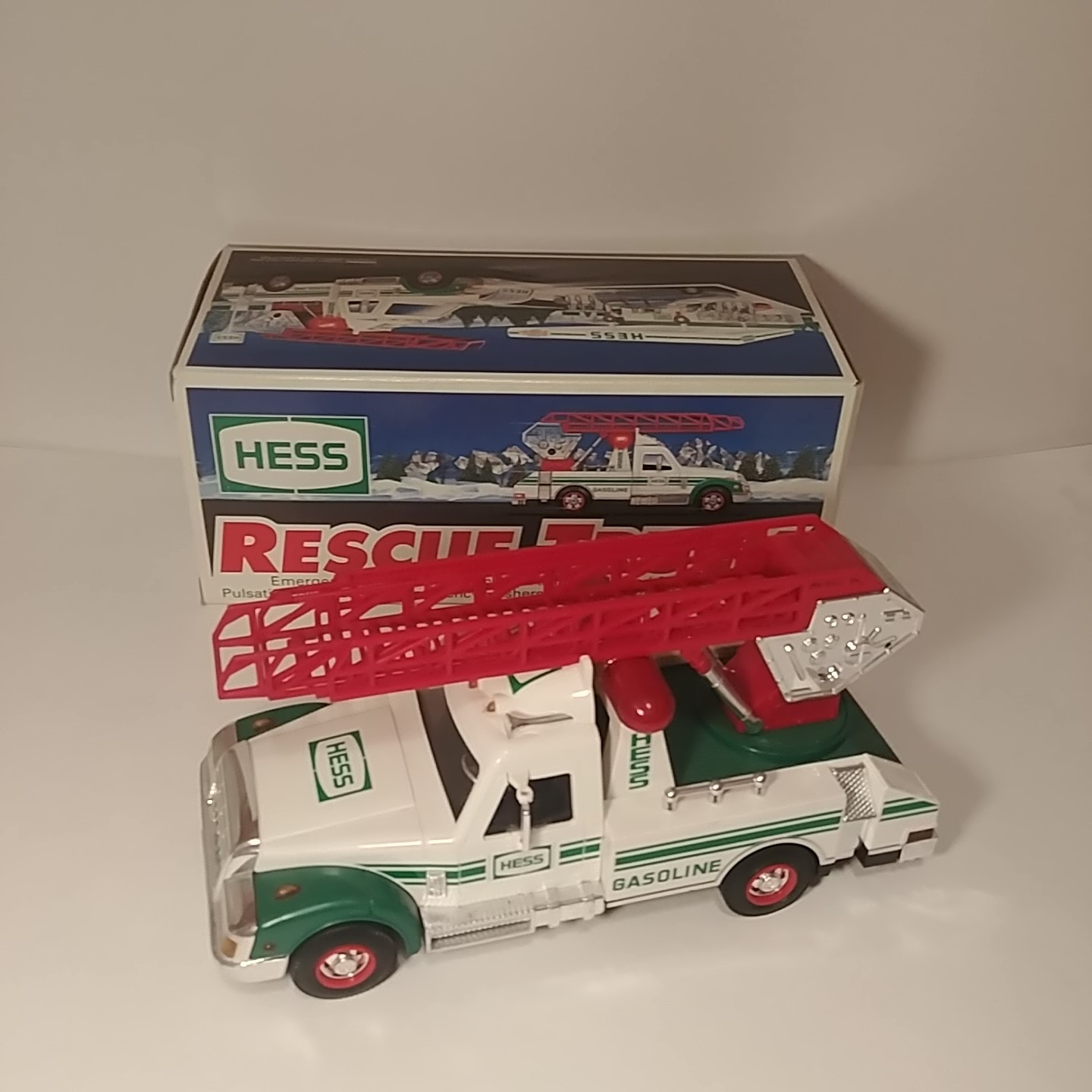 1994 Hess "Rescue" Truck