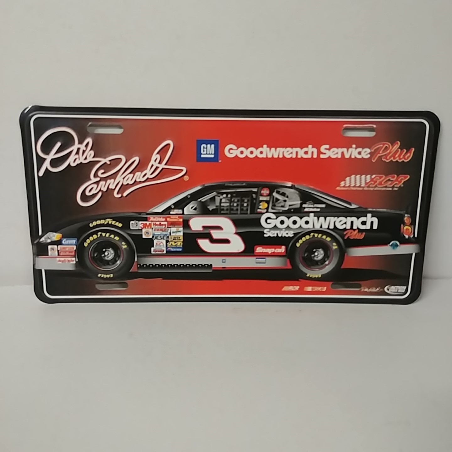 2001 Dale Earnhardt Goodwrench metal license plate