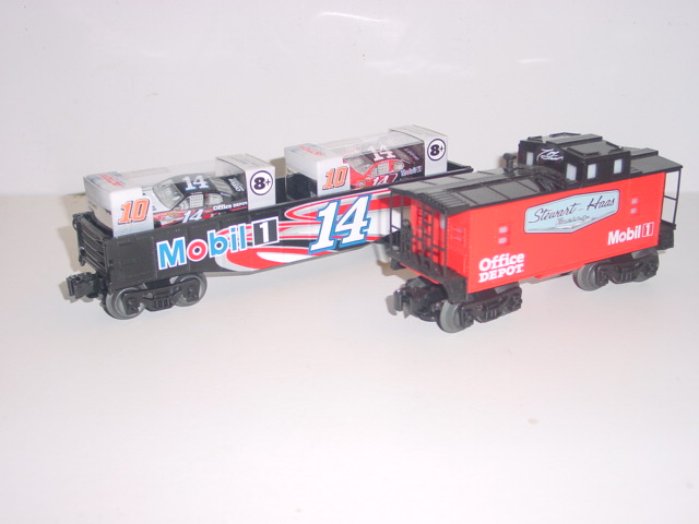 2013 Tony Stewart Lionel Train Set