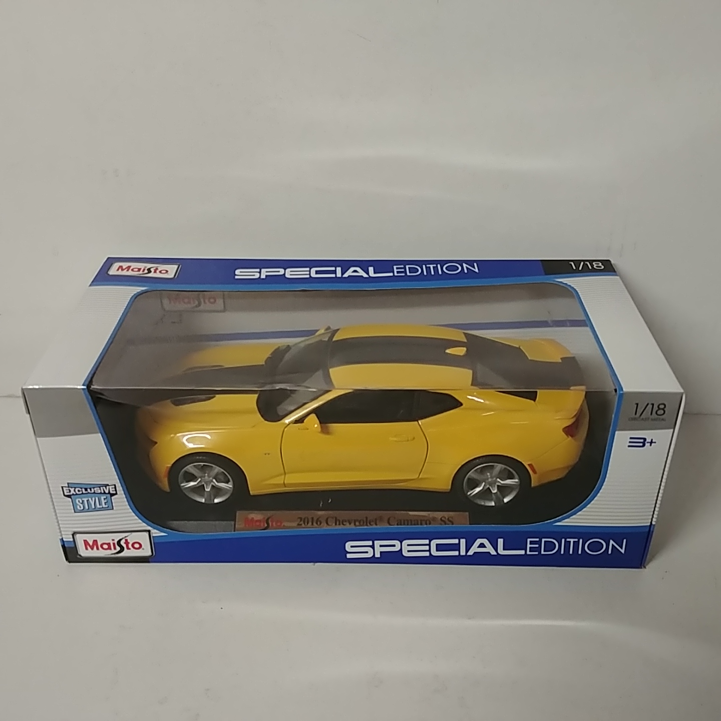 2016 Chevrolet 1/18th Camaro SS Yellow